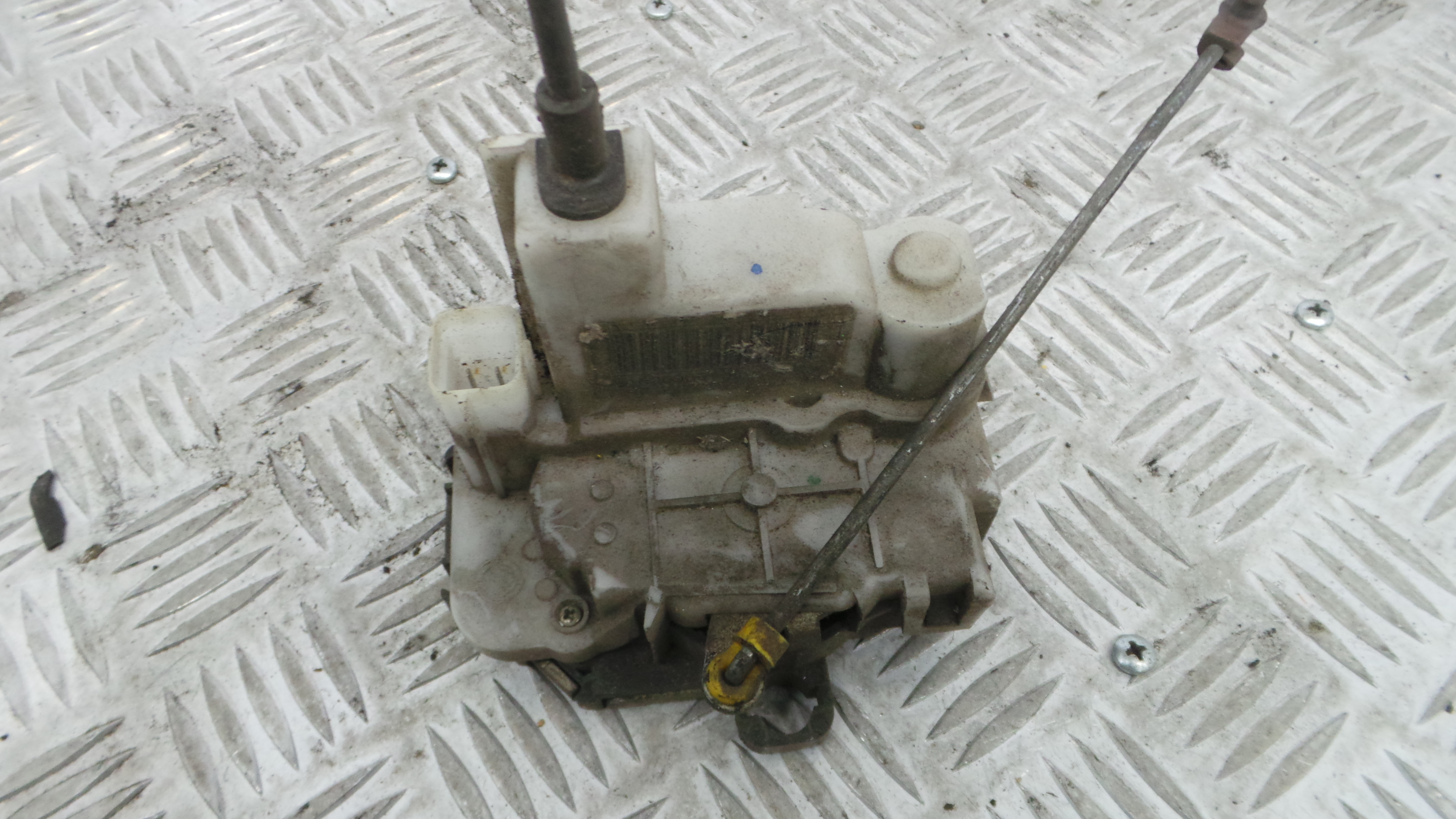 Fecho da Porta Frente Dto 51826966 - FIAT PANDA (169_), PANDA / PANDA CLASSIC (169_)-33251905