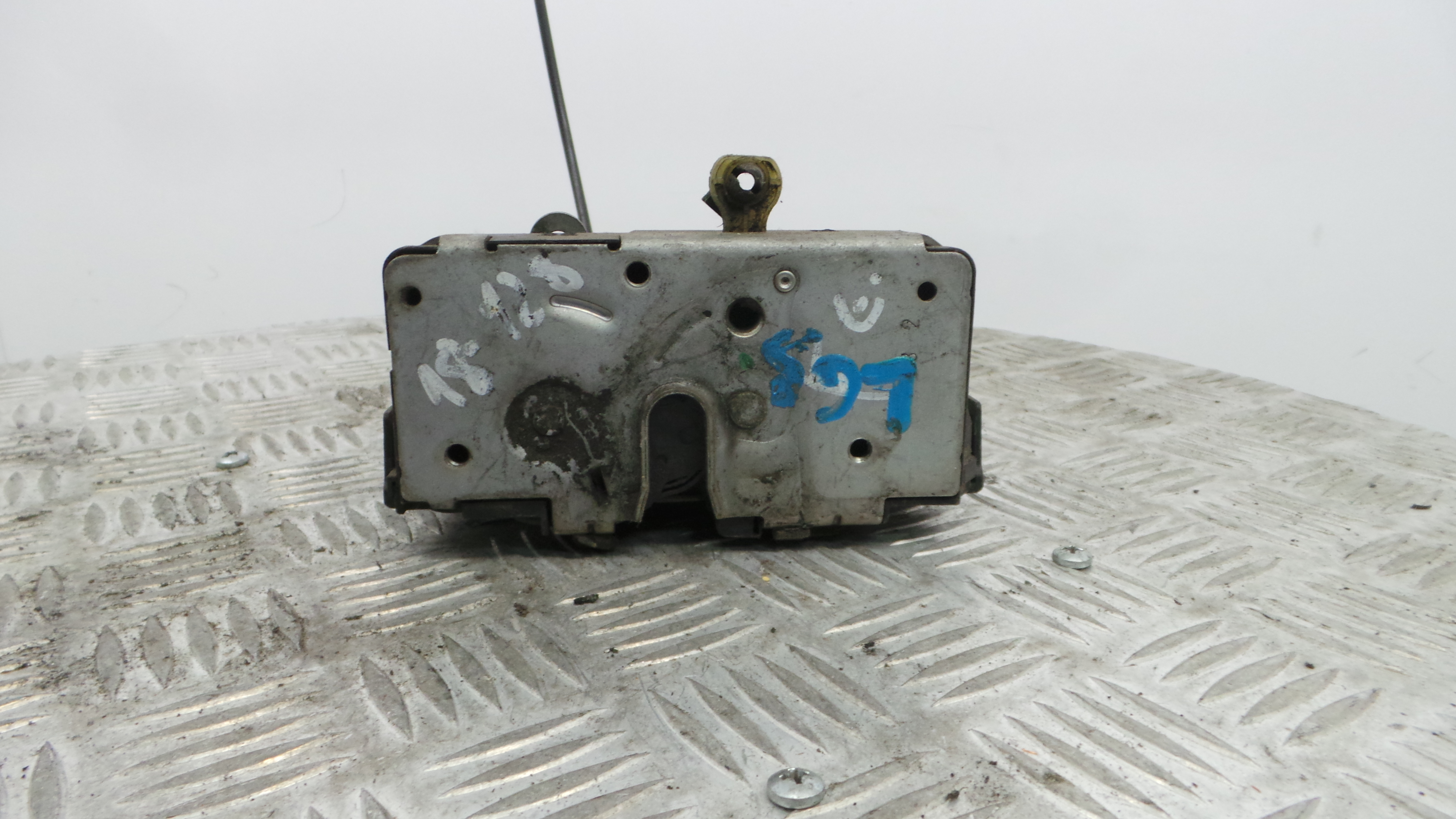 Fecho da Porta Esq 55702897 - FIAT GRANDE PUNTO (199_)-33251919