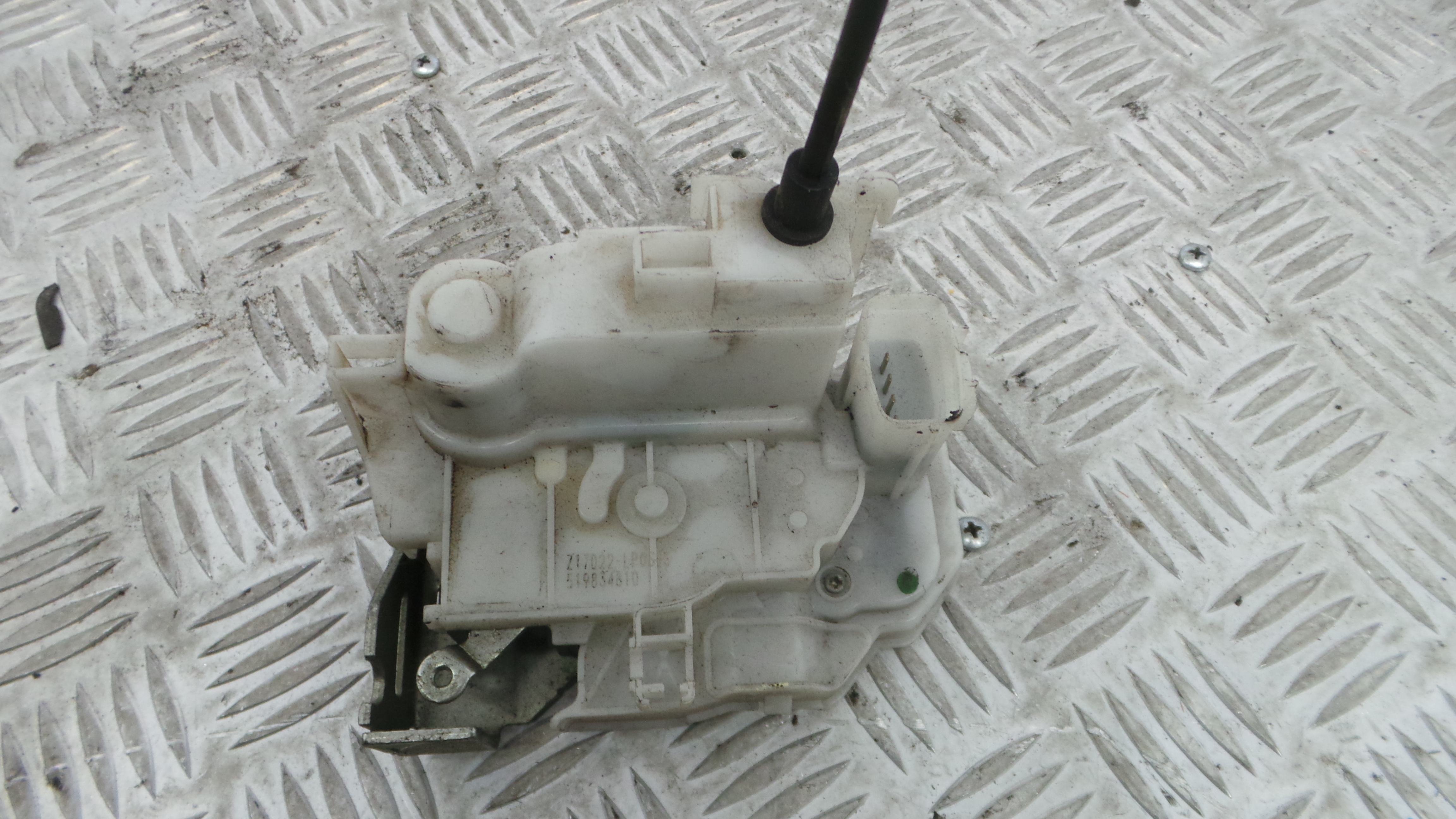 Fecho da Porta Trás Esq 519834810 - FIAT EGEA Hatchback (356_, 357_), TIPO Hatchback (356_, 357_)-33251928