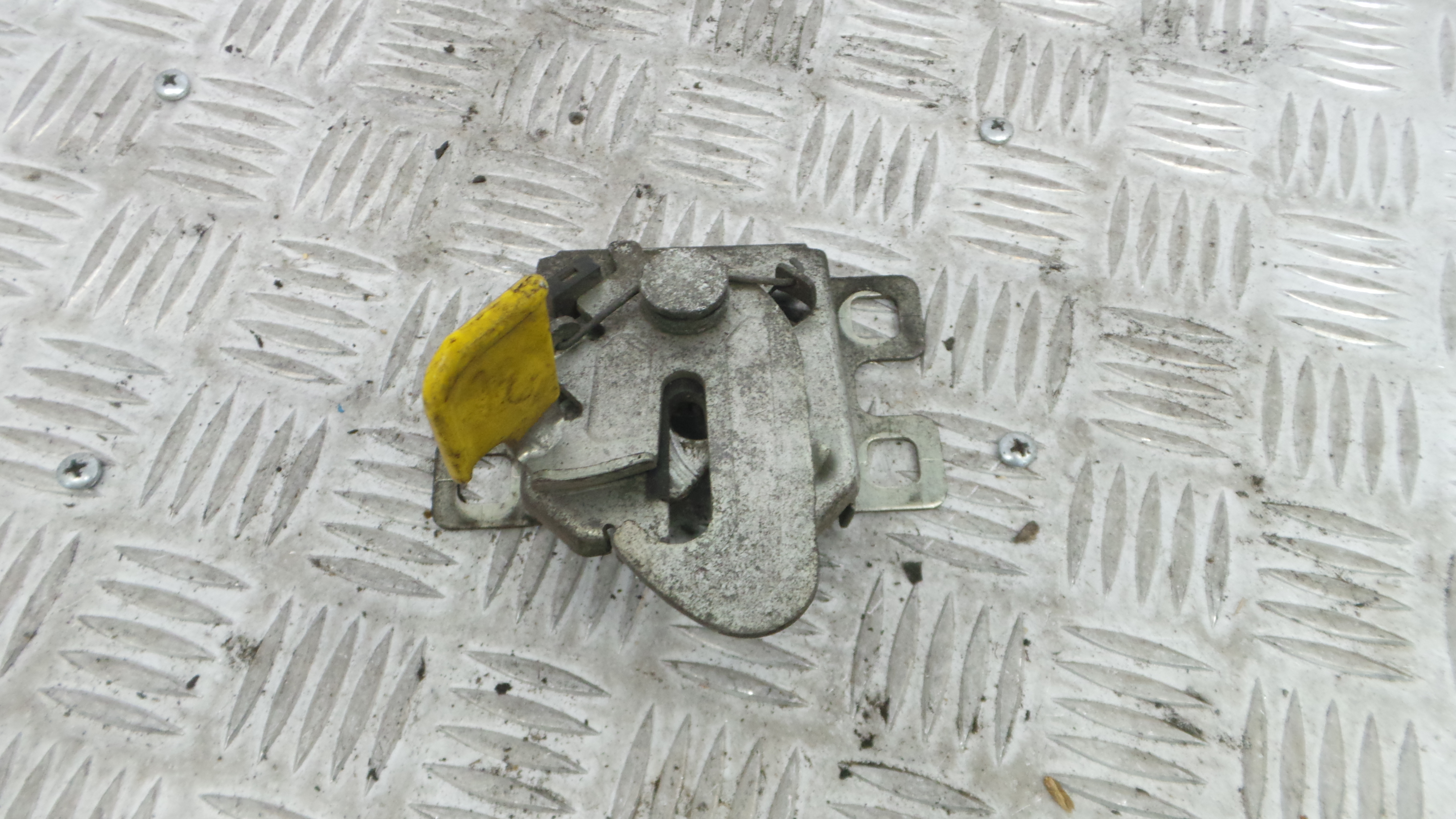 Fecho do Capot 0000050509834 - ALFA ROMEO GIULIETTA (940_)-33252031