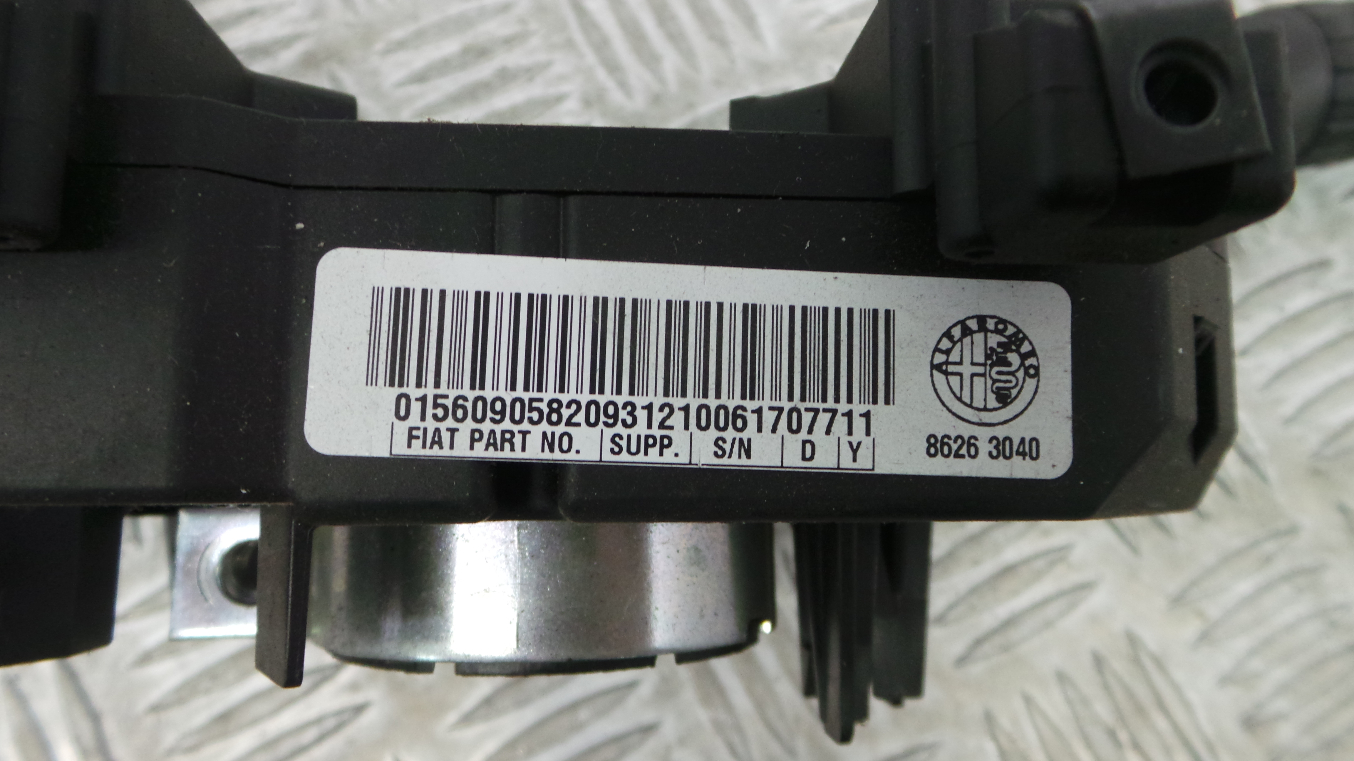 Comando de Limpa Para Brisas 86263040 - ALFA ROMEO GIULIETTA (940_)-33252132