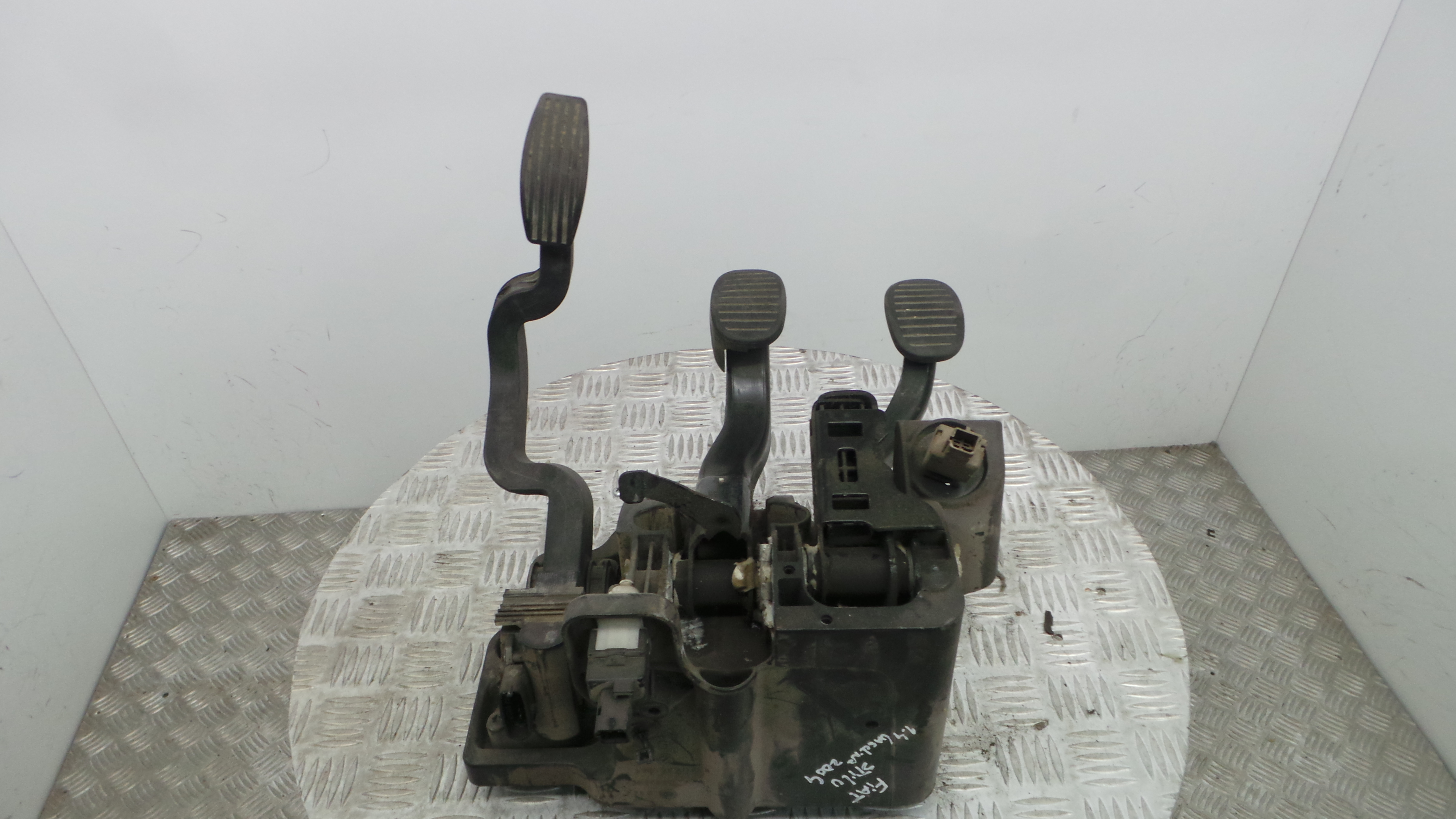 Pedal do Travão 3801920006 - FIAT STILO (192_)-33252227