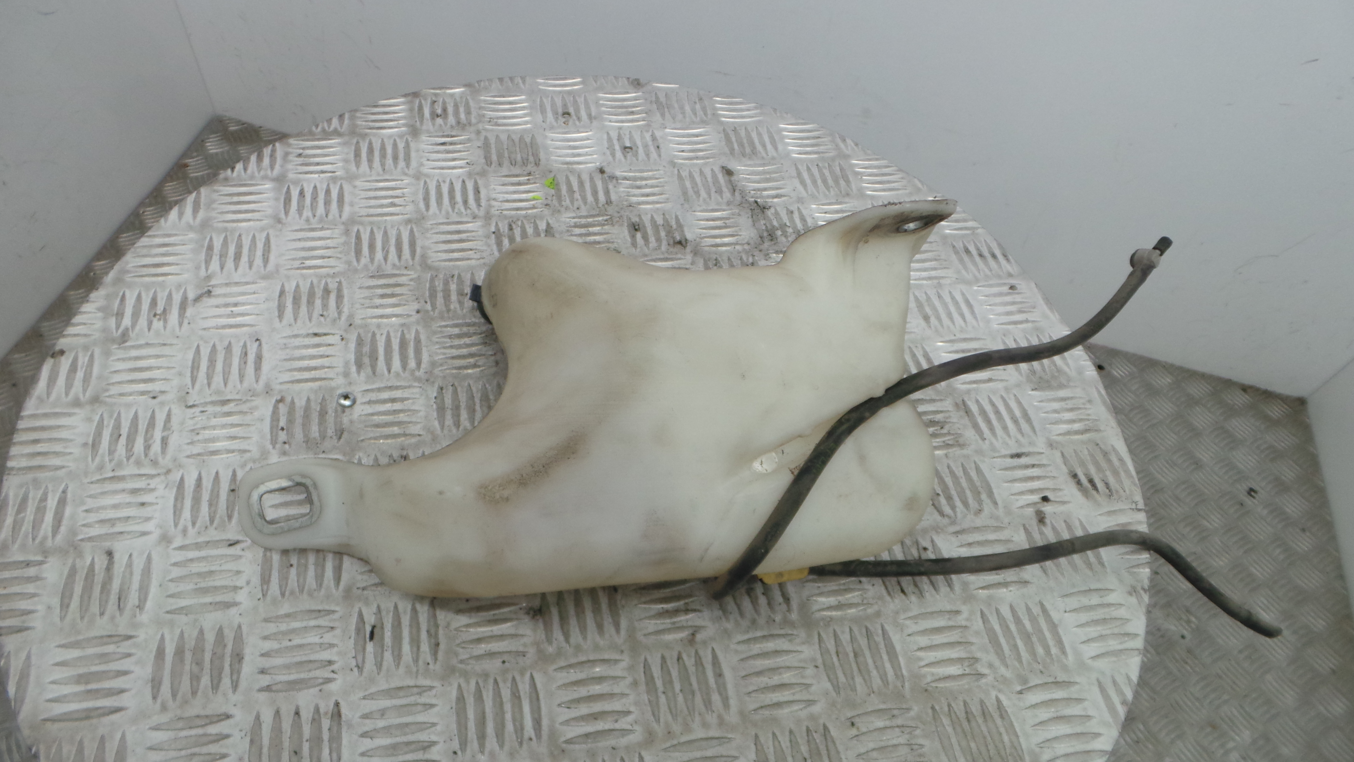 Depósito De Água Do Limpa-vidros 000046525311 - FIAT PUNTO (188_)-33252484