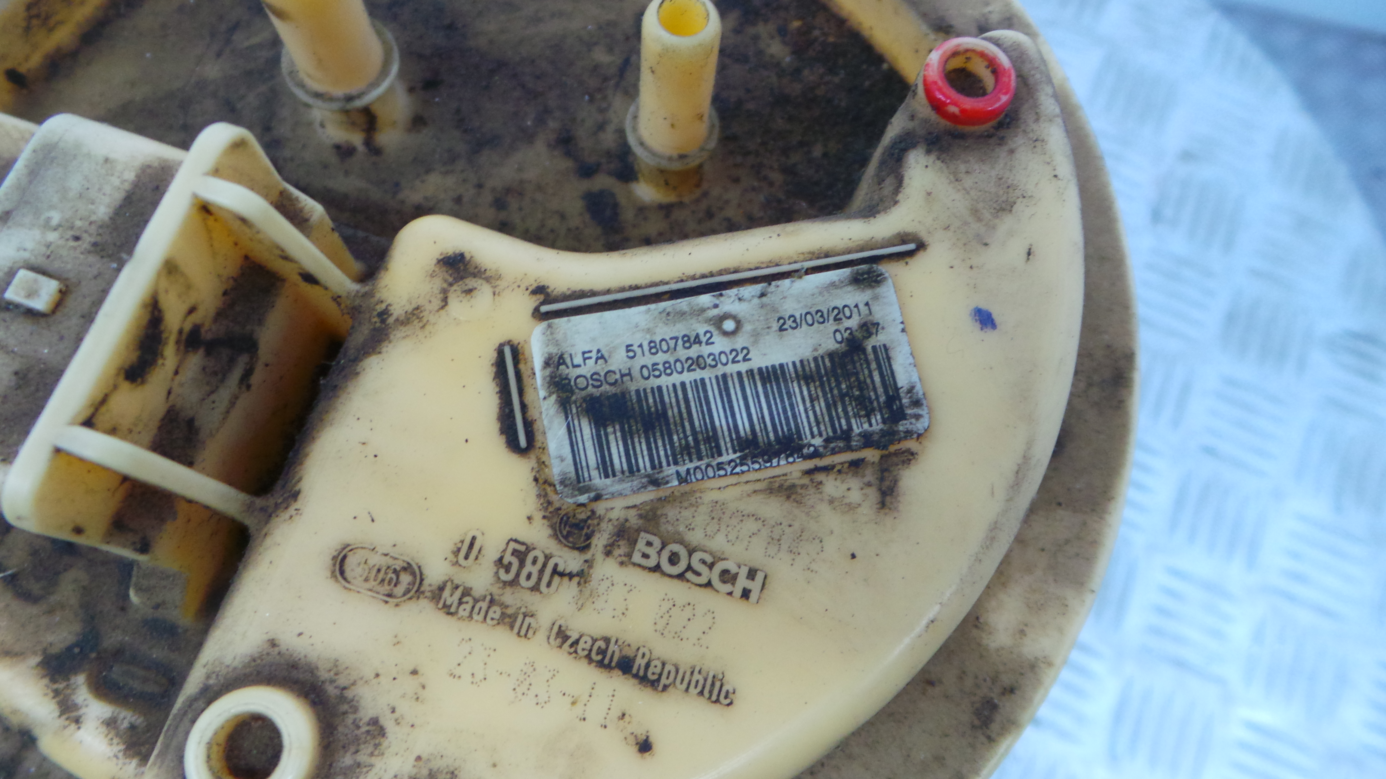 Boia do Combustível 51807842 - ALFA ROMEO GIULIETTA (940_)-33252571