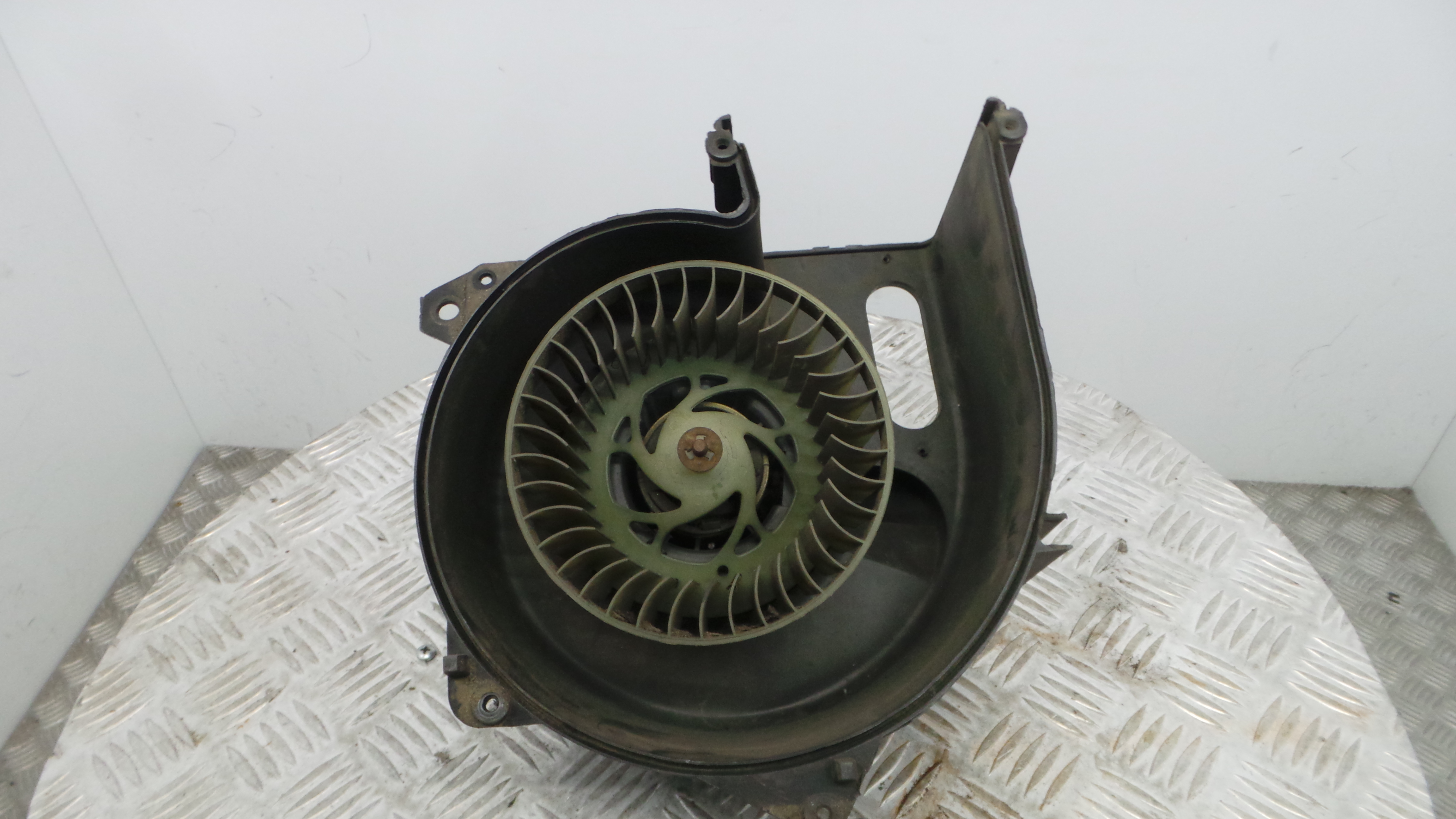 Motor da Chauffage / Motor de Sofagem 46721160 - FIAT PUNTO (176_)-33252866 Motor da Chauffage / Motor de Sofagem 46721160 - FIAT PUNTO (176_)-33252866