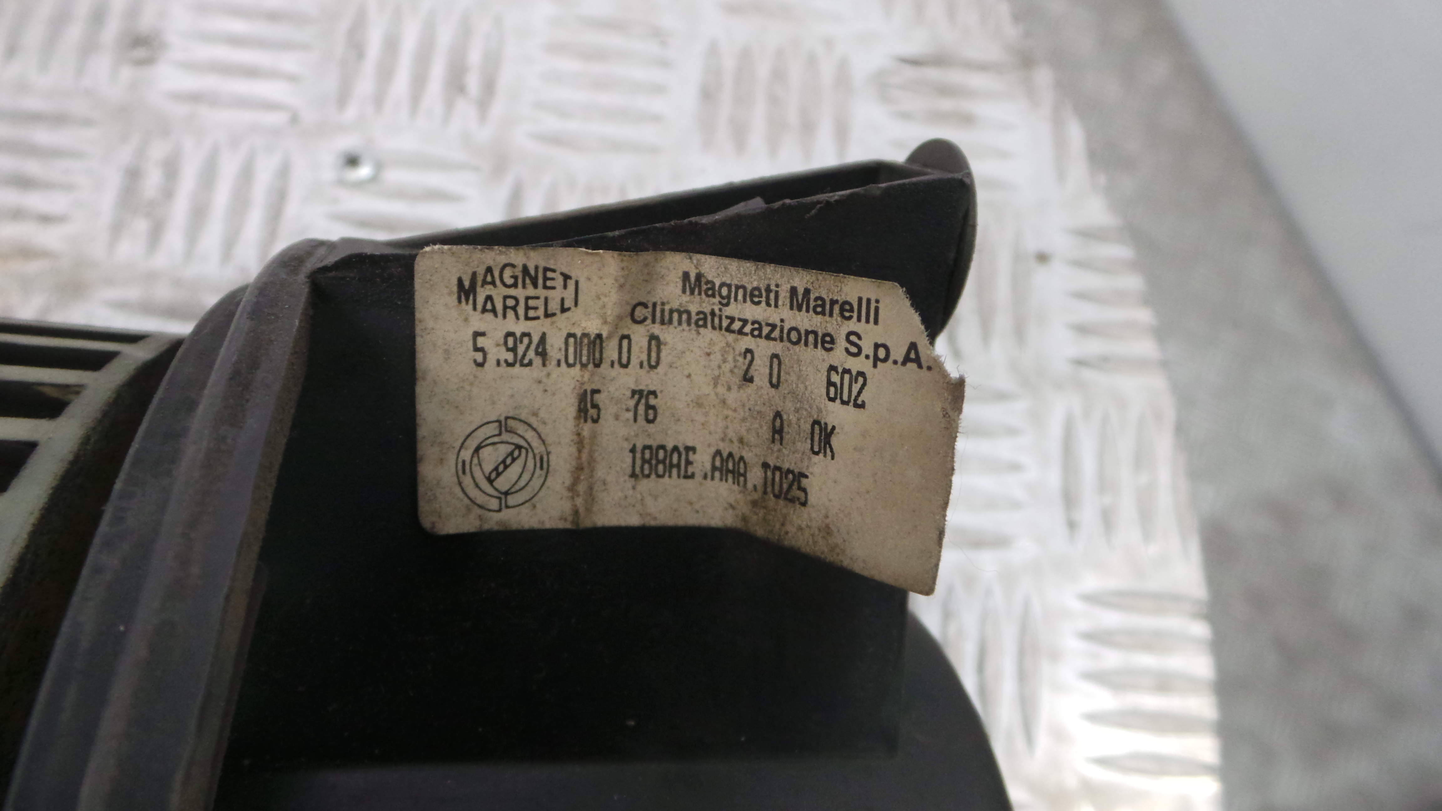 Motor da Chauffage / Motor de Sofagem 141730600 - FIAT PUNTO (188_)-33252909