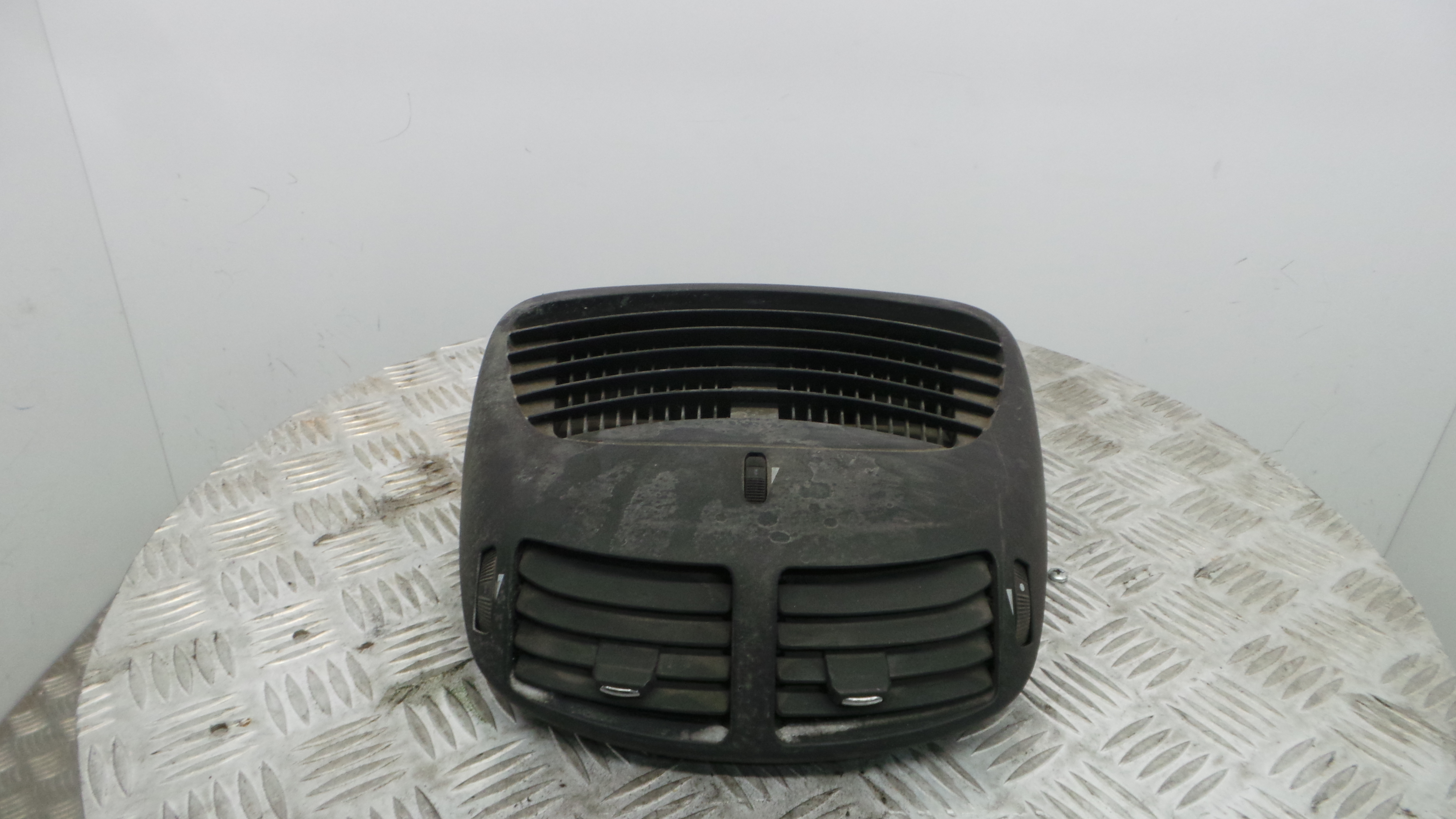 Grelha da Sofagem  225501 - ALFA ROMEO 147 (937_)-33253112 Grelha da Sofagem  225501 - ALFA ROMEO 147 (937_)-33253112