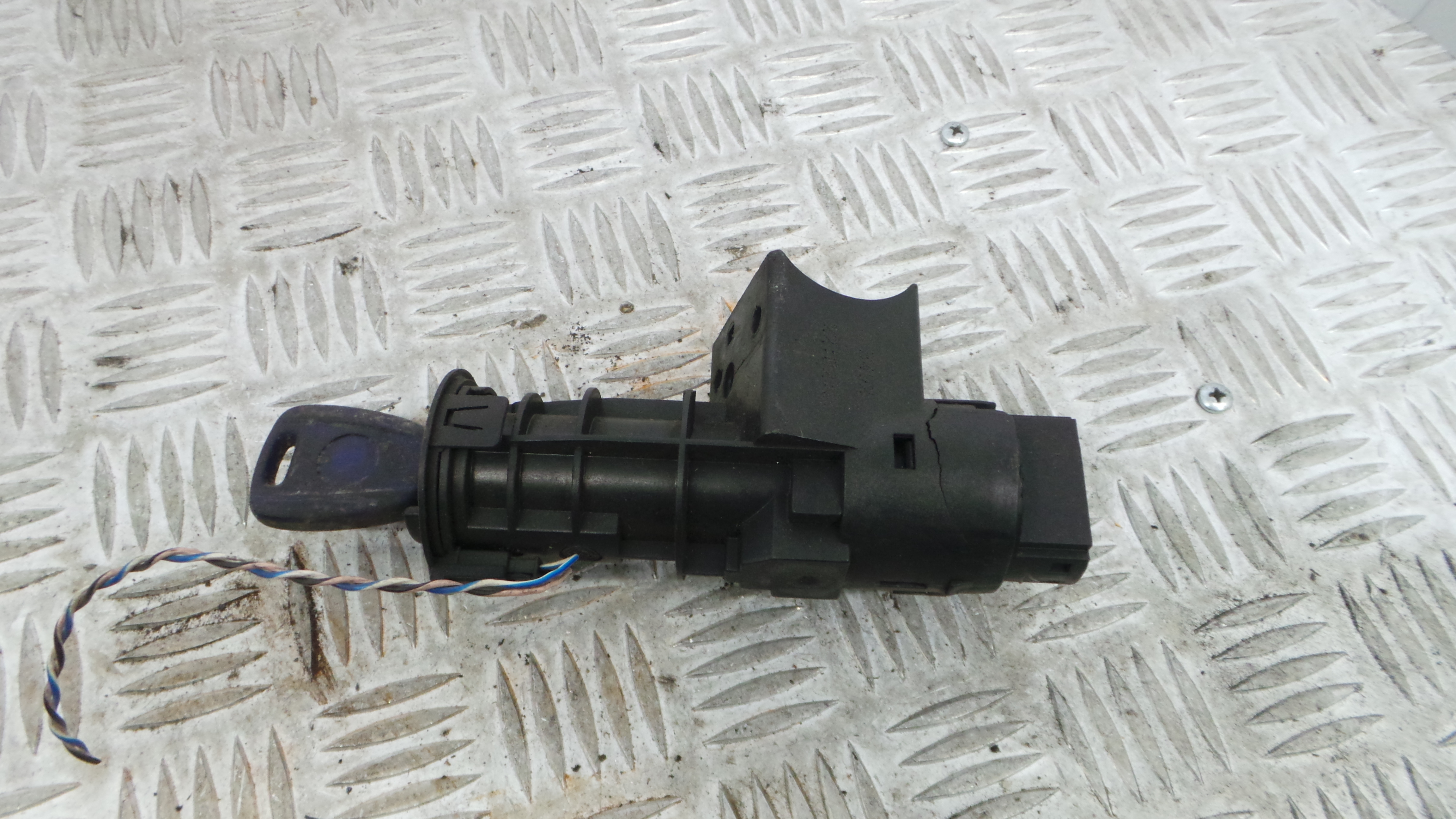 Canhão de ignição 0000046753084 - FIAT PUNTO (188_)-33253996