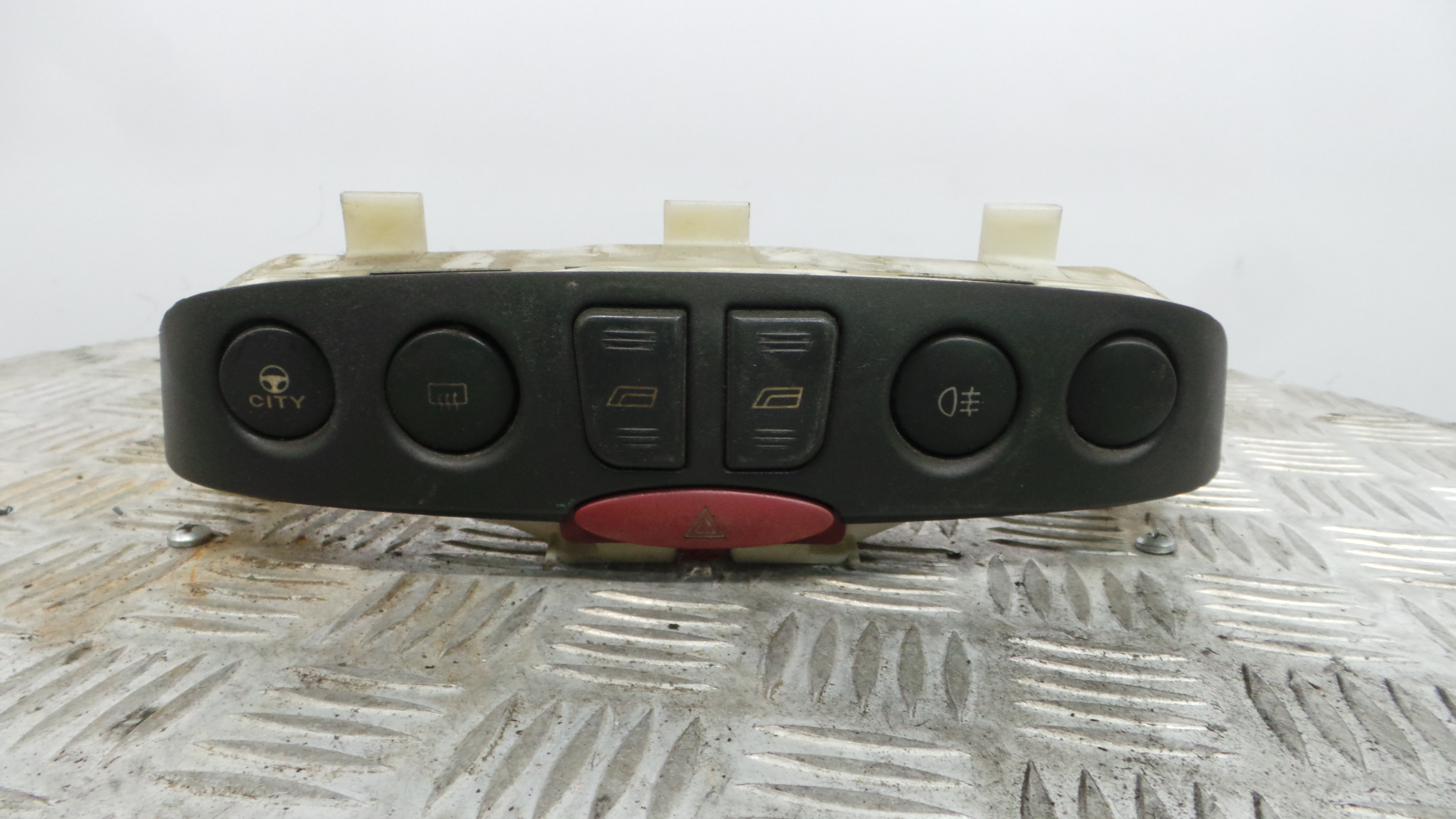 warning 4 piscas A223 - FIAT PUNTO (188_)-33254101 warning 4 piscas A223 - FIAT PUNTO (188_)-33254101