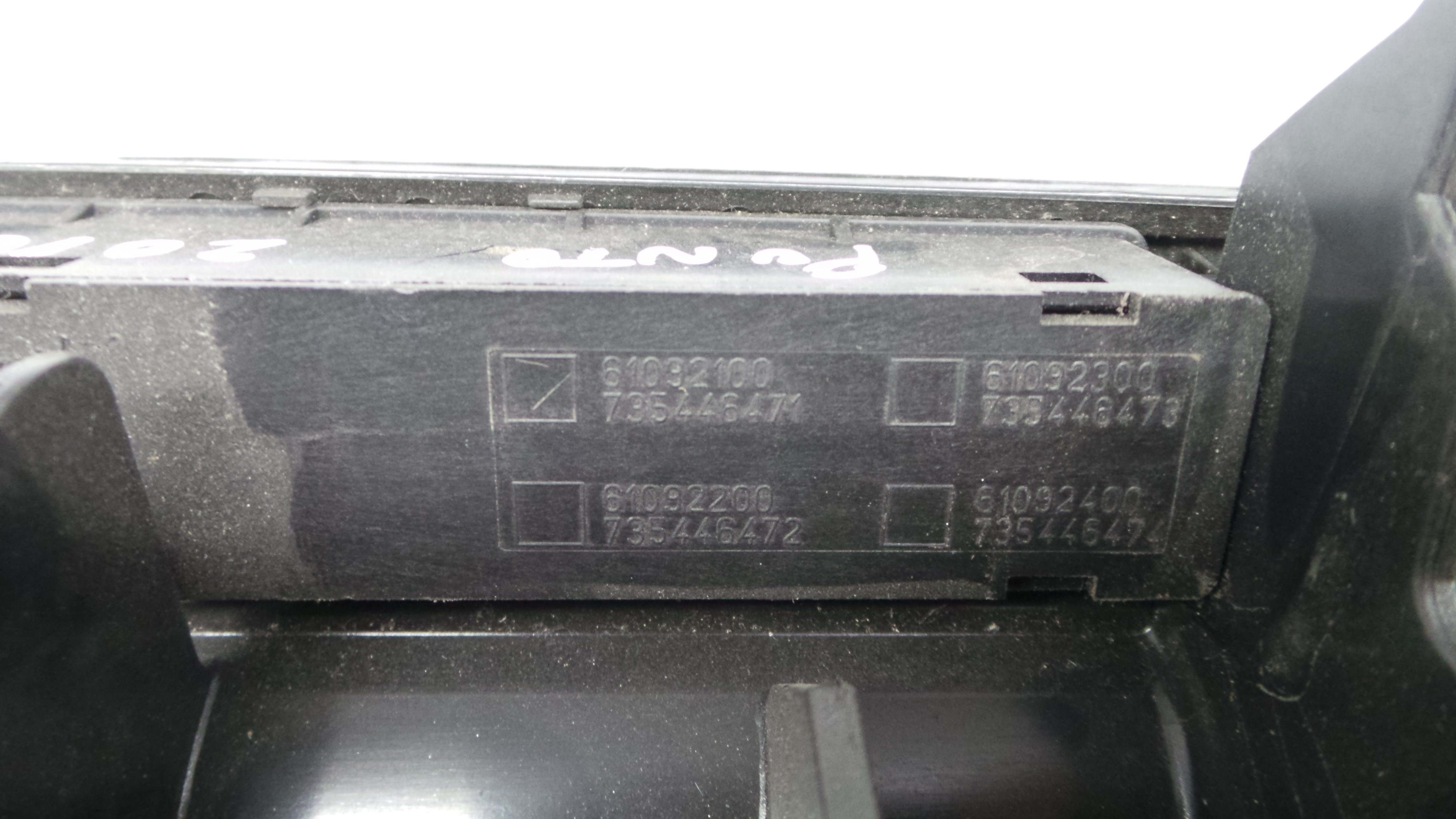 warning 4 piscas 61092400 - FIAT GRANDE PUNTO (199_)-33254106