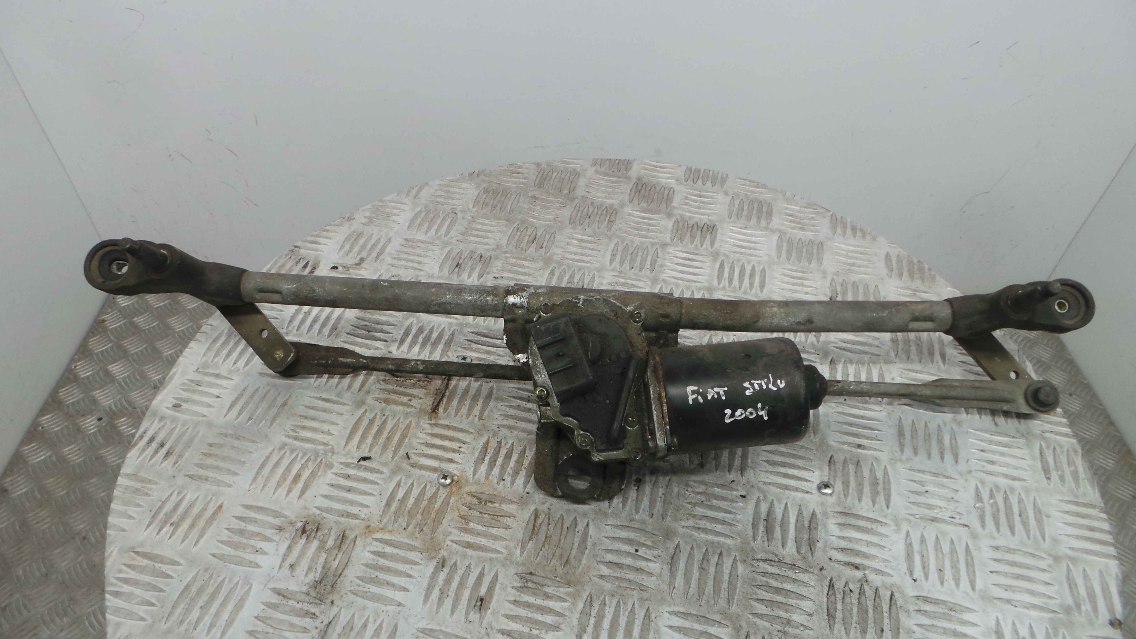 Motor Limpa Vidros Frente 60511006 - FIAT STILO (192_)-33254138 Motor Limpa Vidros Frente 60511006 - FIAT STILO (192_)-33254138