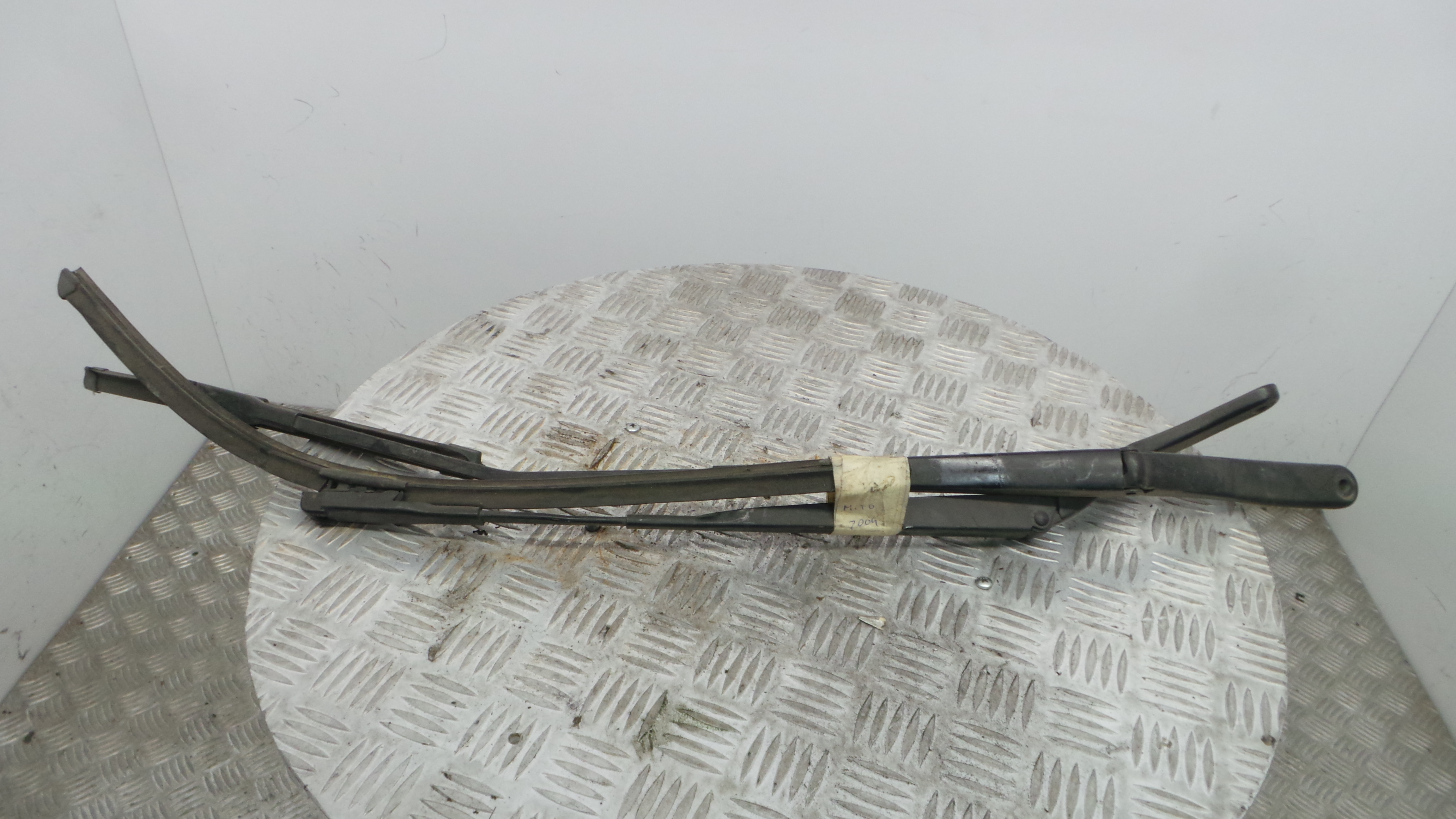 Braço Do Limpa-vidros 50508581 - ALFA ROMEO MITO (955_)-33254197