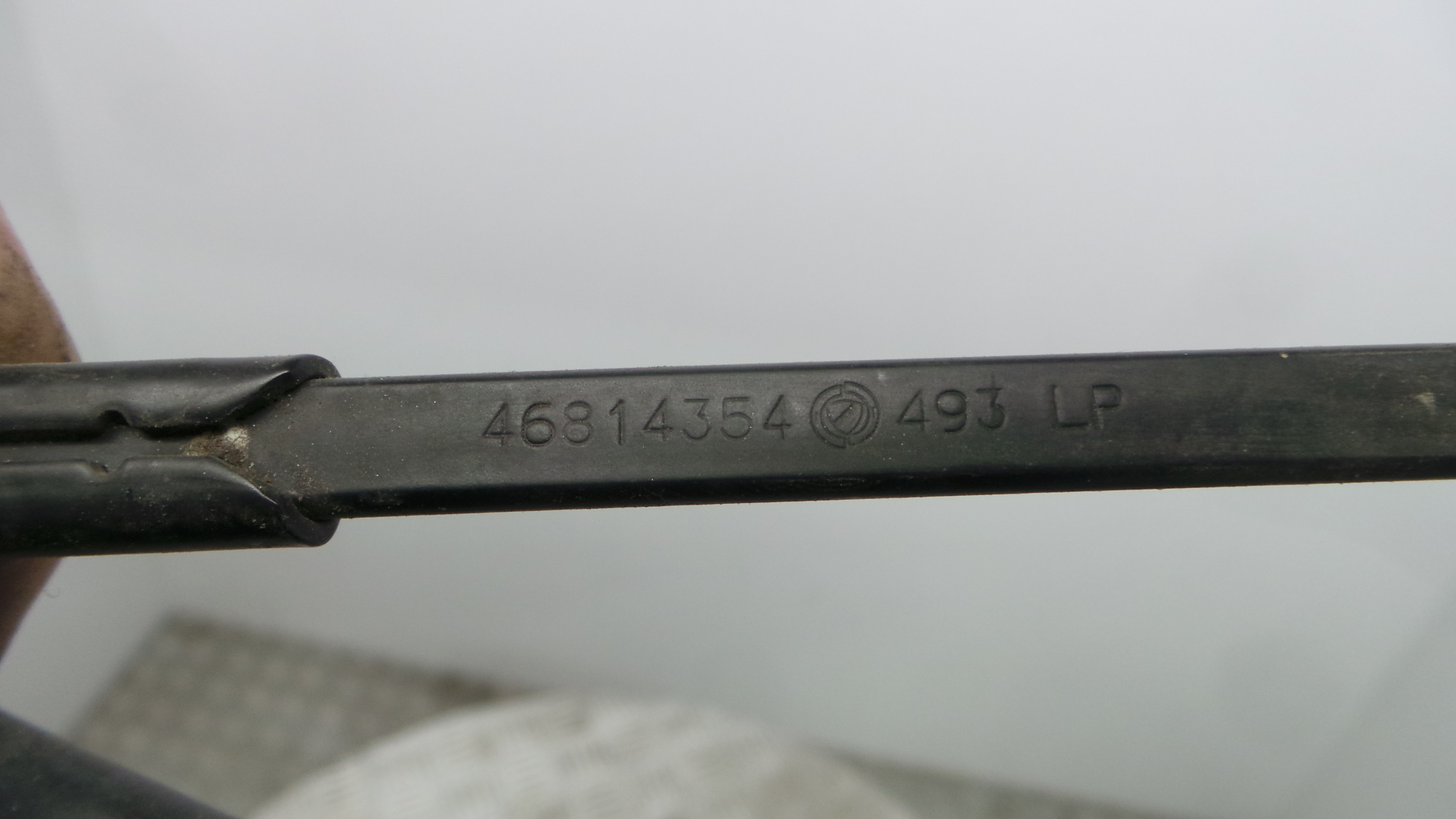 Braço Do Limpa-vidros 46814352 - FIAT STILO (192_)-33254205