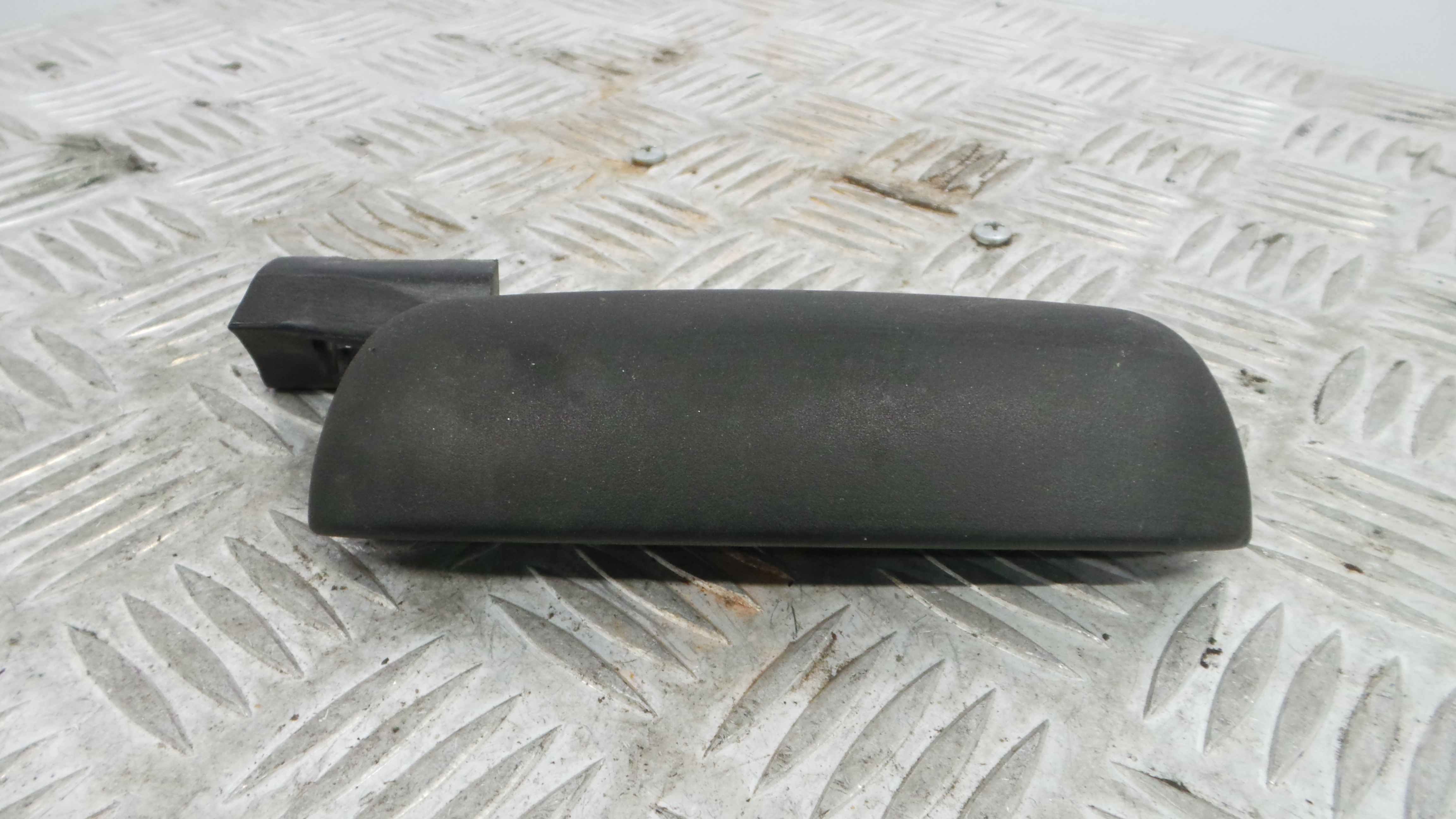 Puxador Exterior Frente Direita  0000046417918 - FIAT PUNTO (176_)-33254324