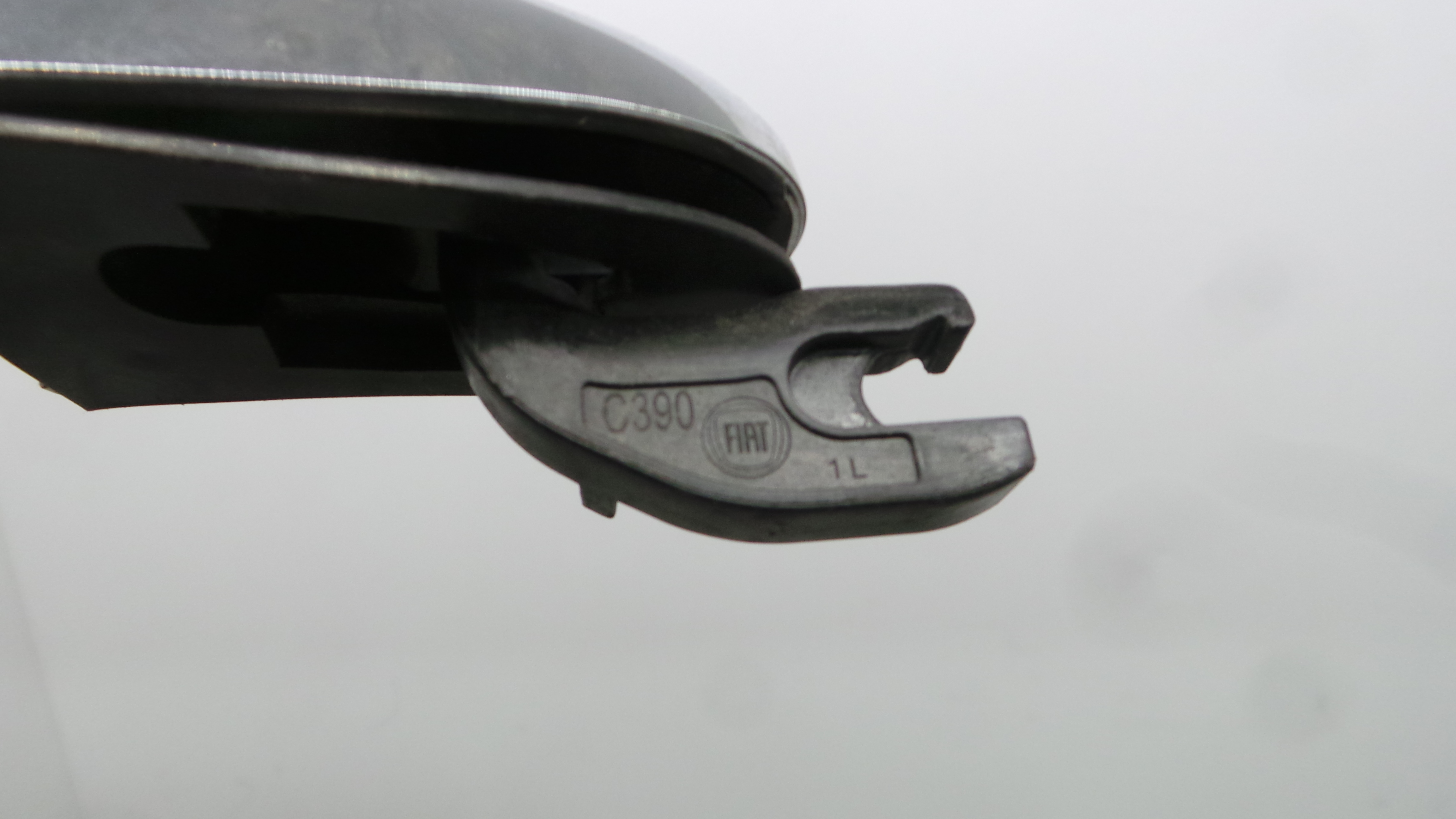 Puxador Exterior Frente Esquerdo 0000735740920 - FIAT EGEA Hatchback (356_, 357_), TIPO Hatchback (3-33378105