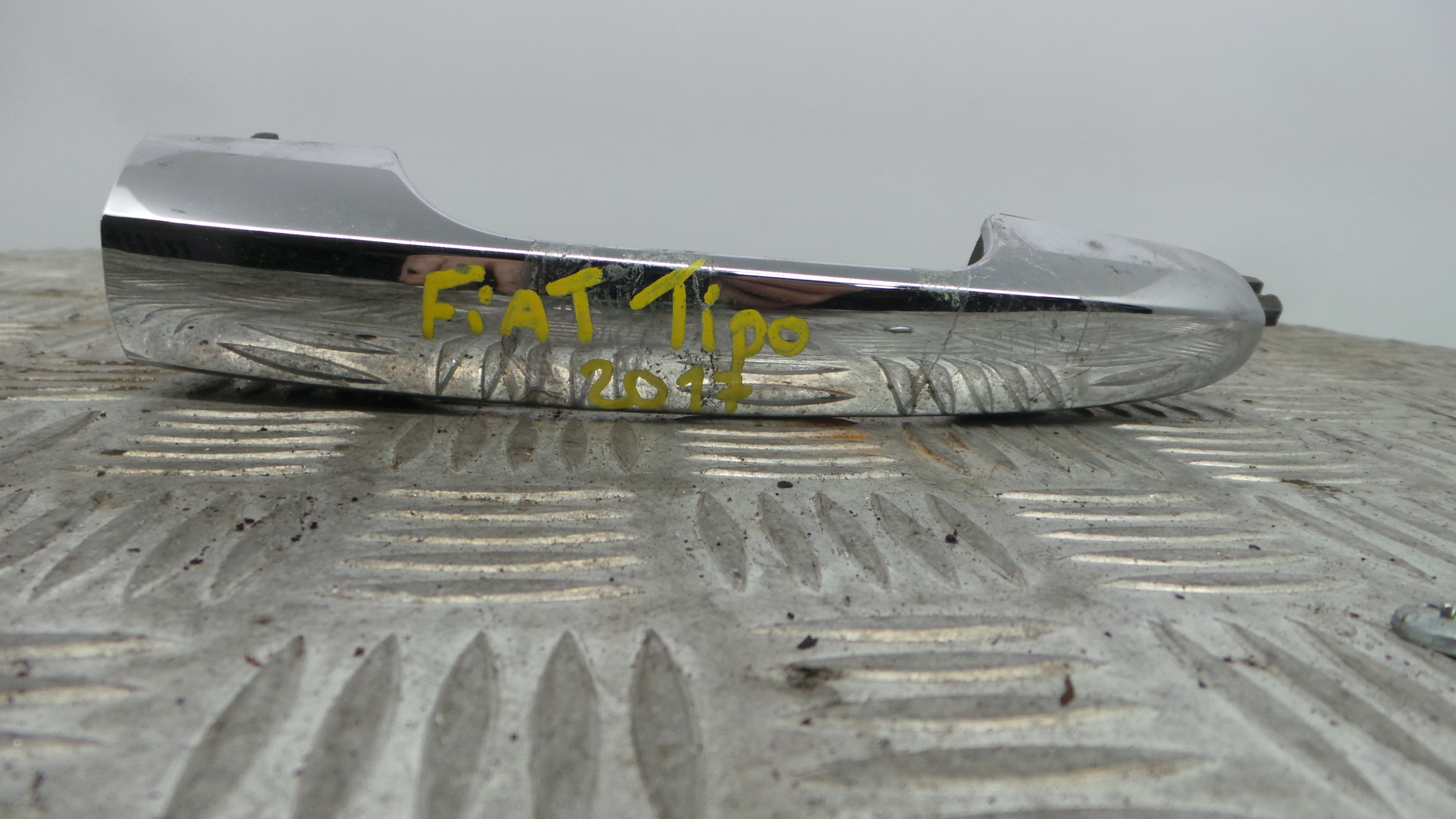 Puxador Exterior Trás esquerdo 0000735740924 - FIAT EGEA Hatchback (356_, 357_), TIPO Hatchback (35-33378108