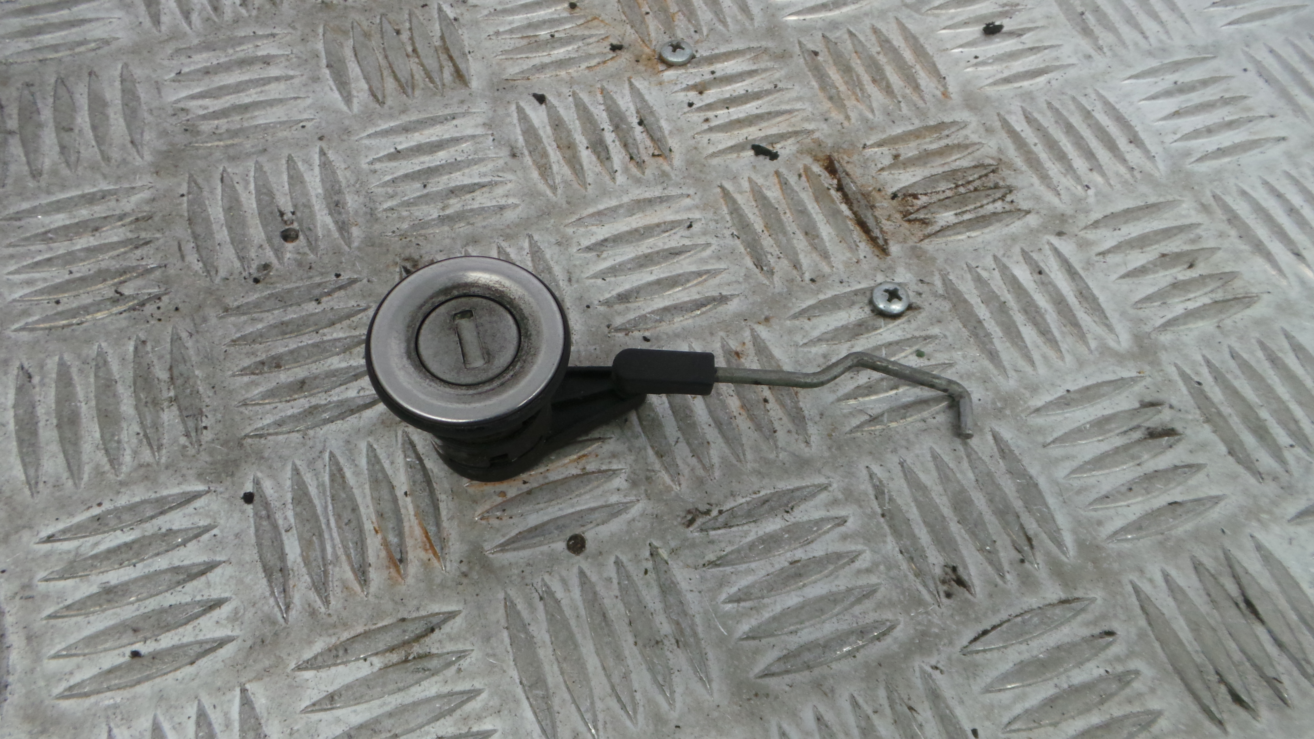 Canhão De Fechadura  - FIAT PUNTO (188_)-33378122