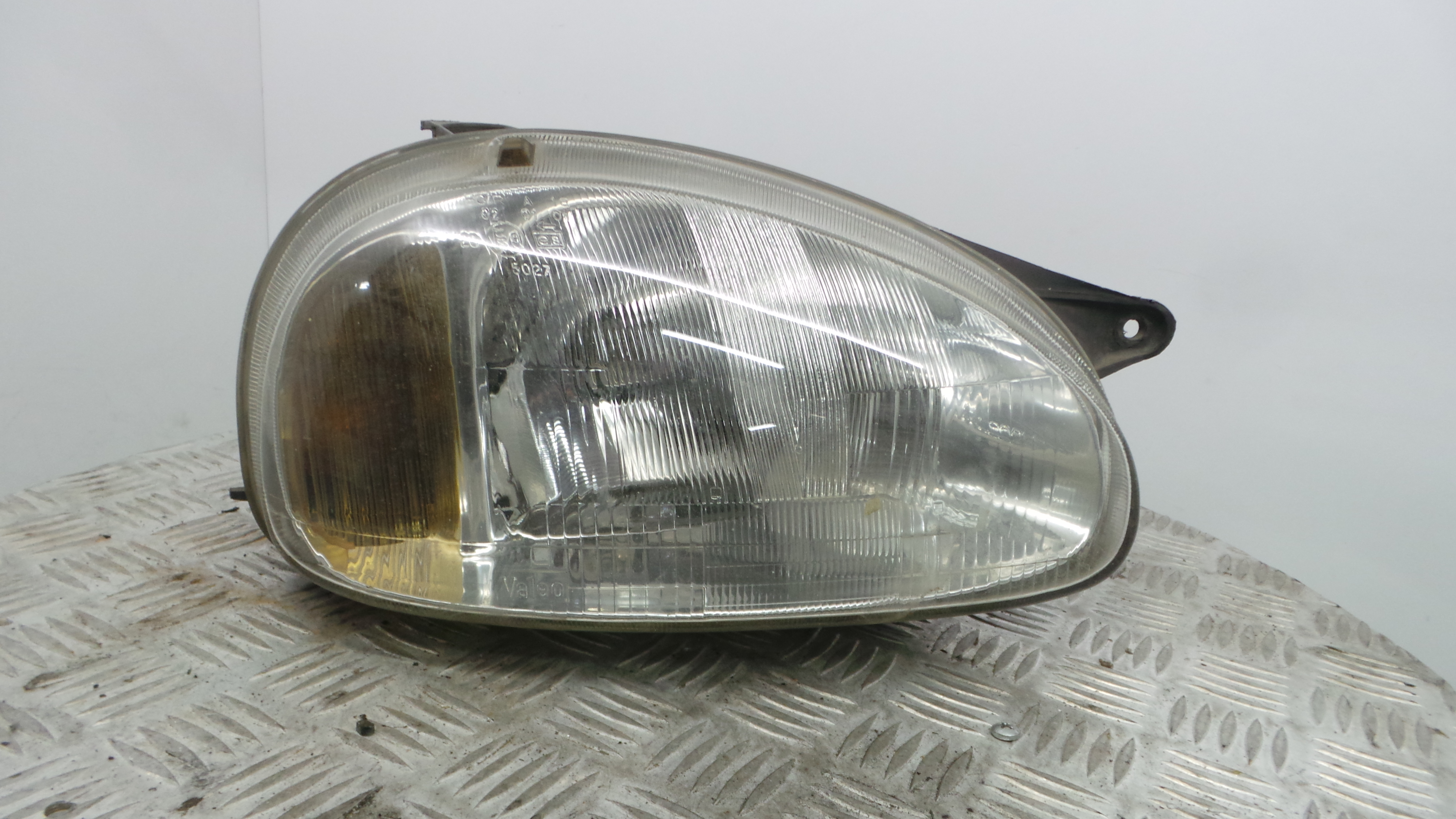 Ótica Dto 90386293 - OPEL CORSA B (S93)-33378382
