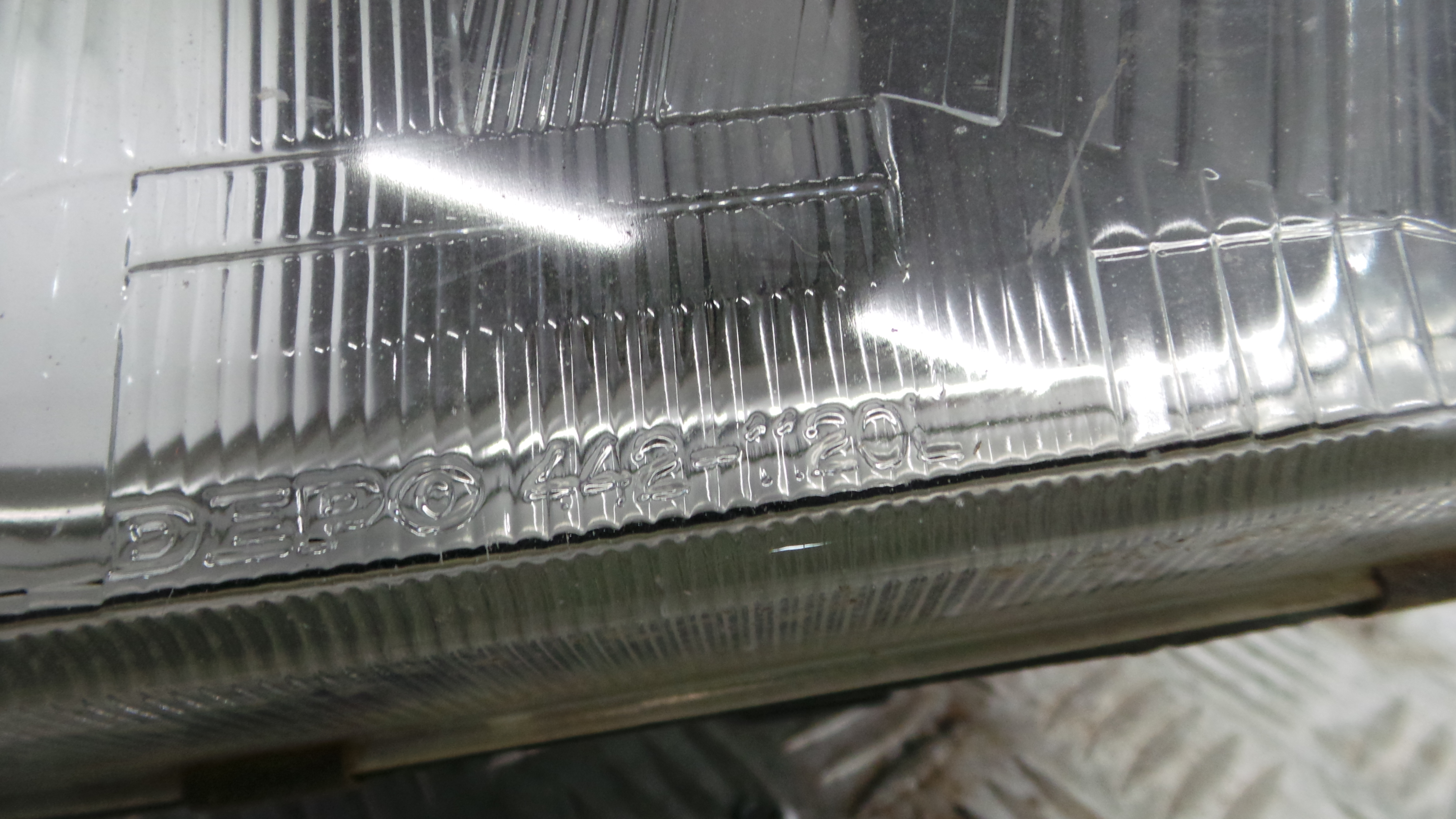 Ótica Esq 442-1120L - OPEL CORSA A Hatchback (S83)-33378405