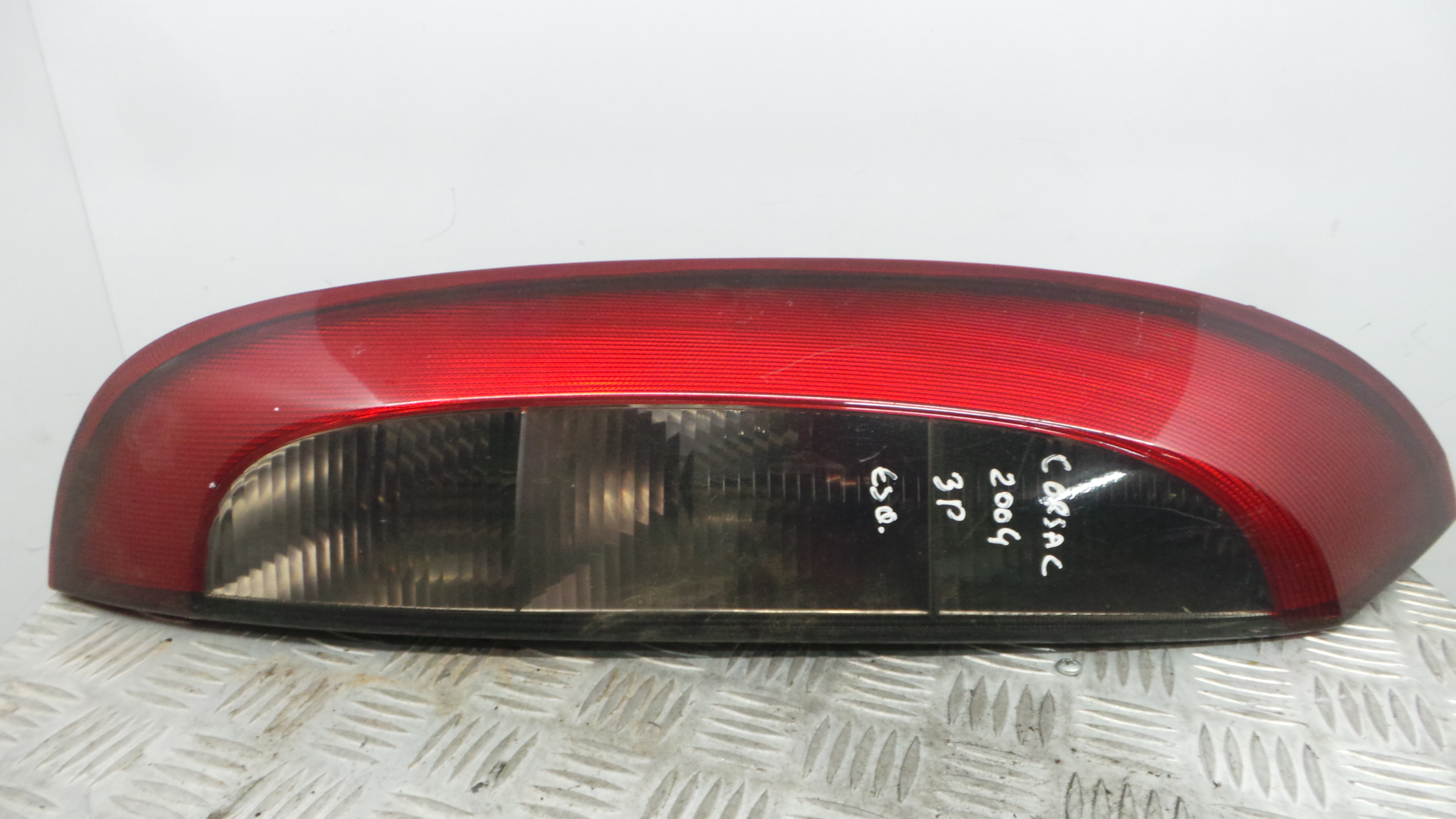 Farolim Stop Esq 09114336 - OPEL CORSA C (X01)-33405410 Farolim Stop Esq 09114336 - OPEL CORSA C (X01)-33405410