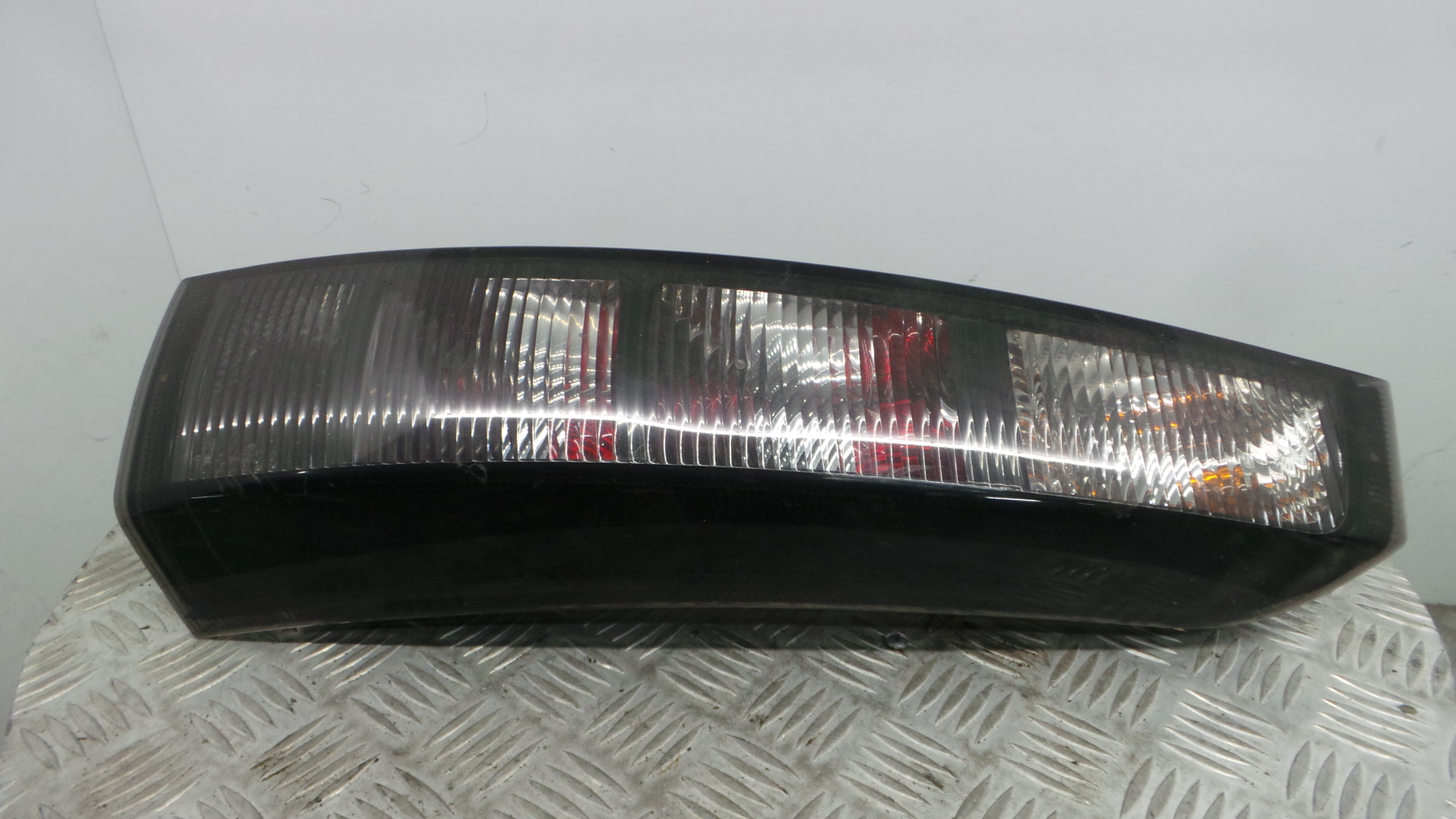 Farolim Stop Dto 13196001 - OPEL MERIVA A Veículo multiuso (X03)-33405416 Farolim Stop Dto 13196001 - OPEL MERIVA A Veículo multiuso (X03)-33405416