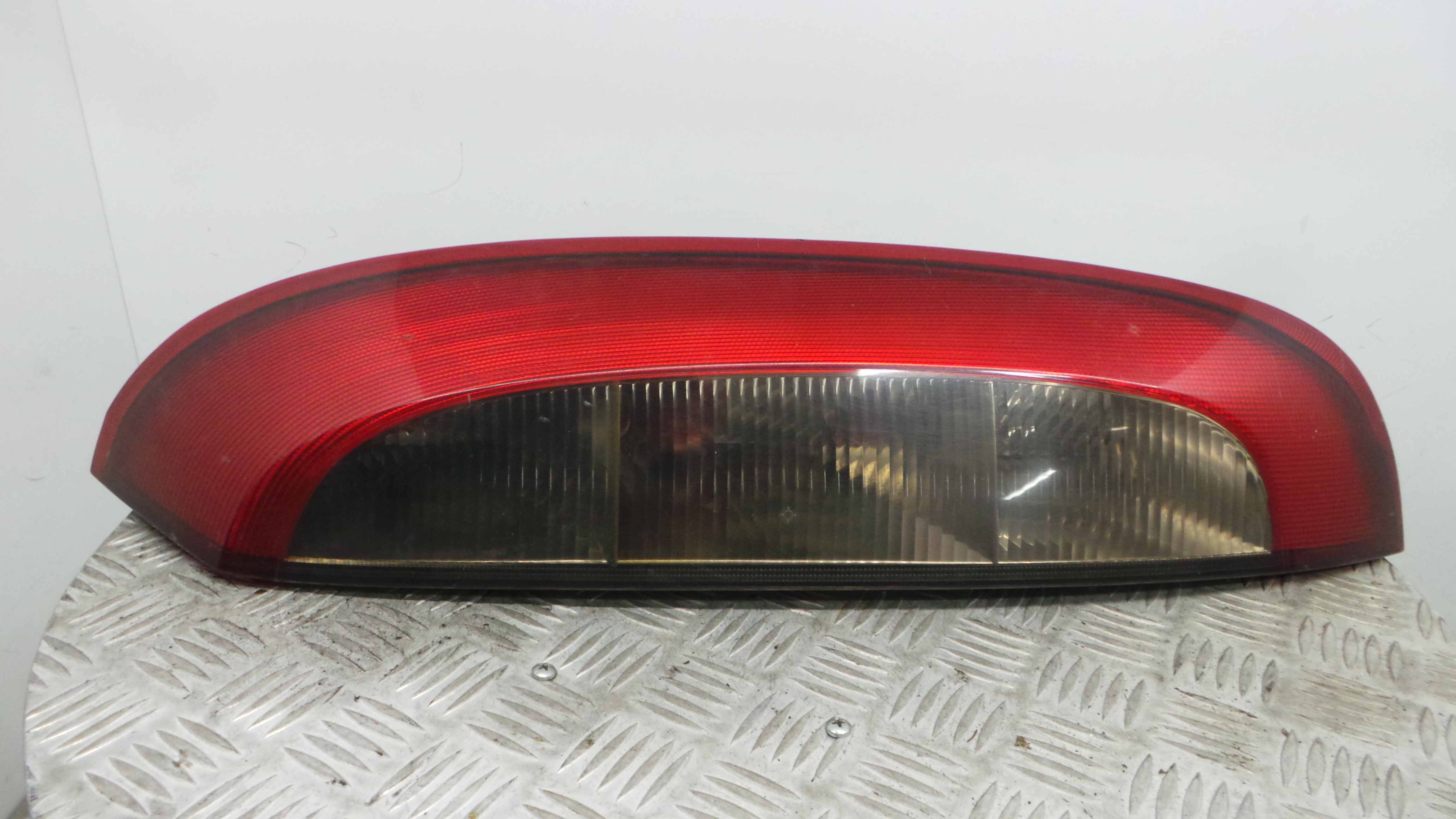 Farolim Stop Dto 09114337 - OPEL CORSA C (X01)-33405422 Farolim Stop Dto 09114337 - OPEL CORSA C (X01)-33405422