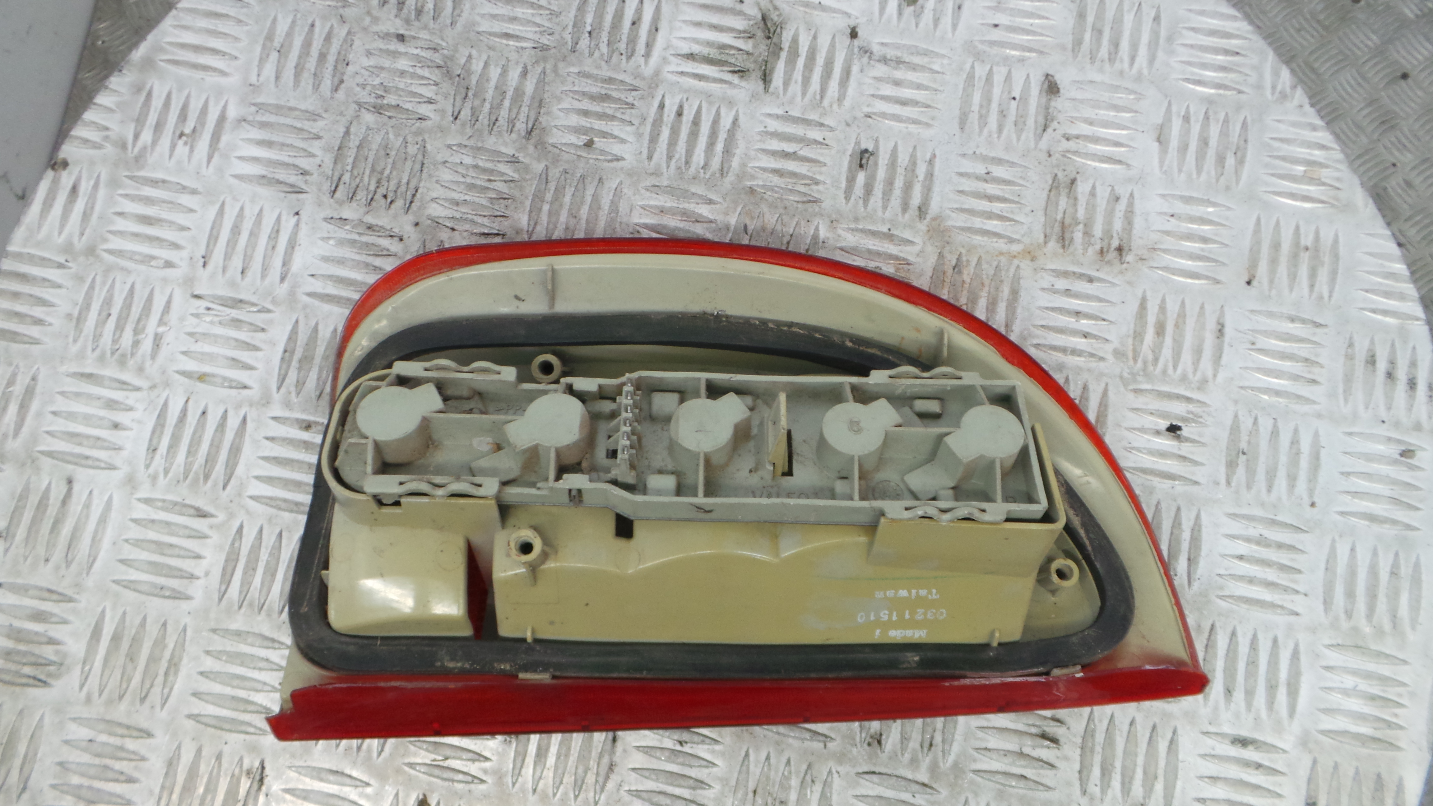 Farolim Stop Dto 11-A377B - OPEL CORSA B (S93)-33405464