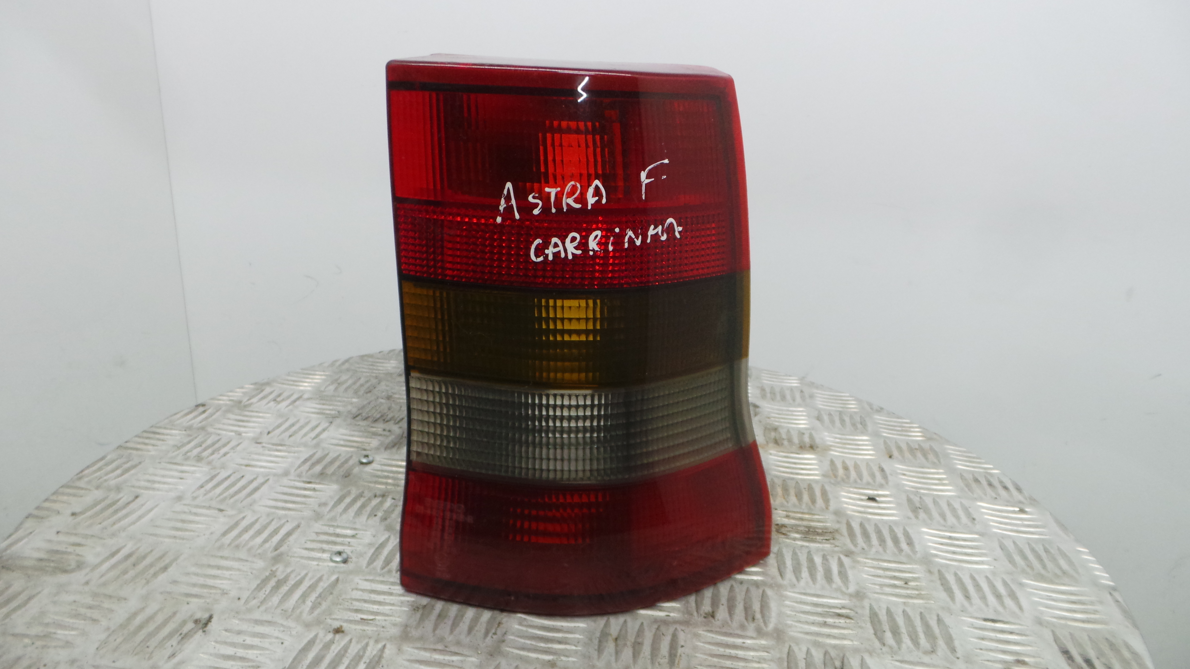 Farolim Stop Dto 01-442-1914R - OPEL ASTRA F Combi (T92)-33405505 Farolim Stop Dto 01-442-1914R - OPEL ASTRA F Combi (T92)-33405505