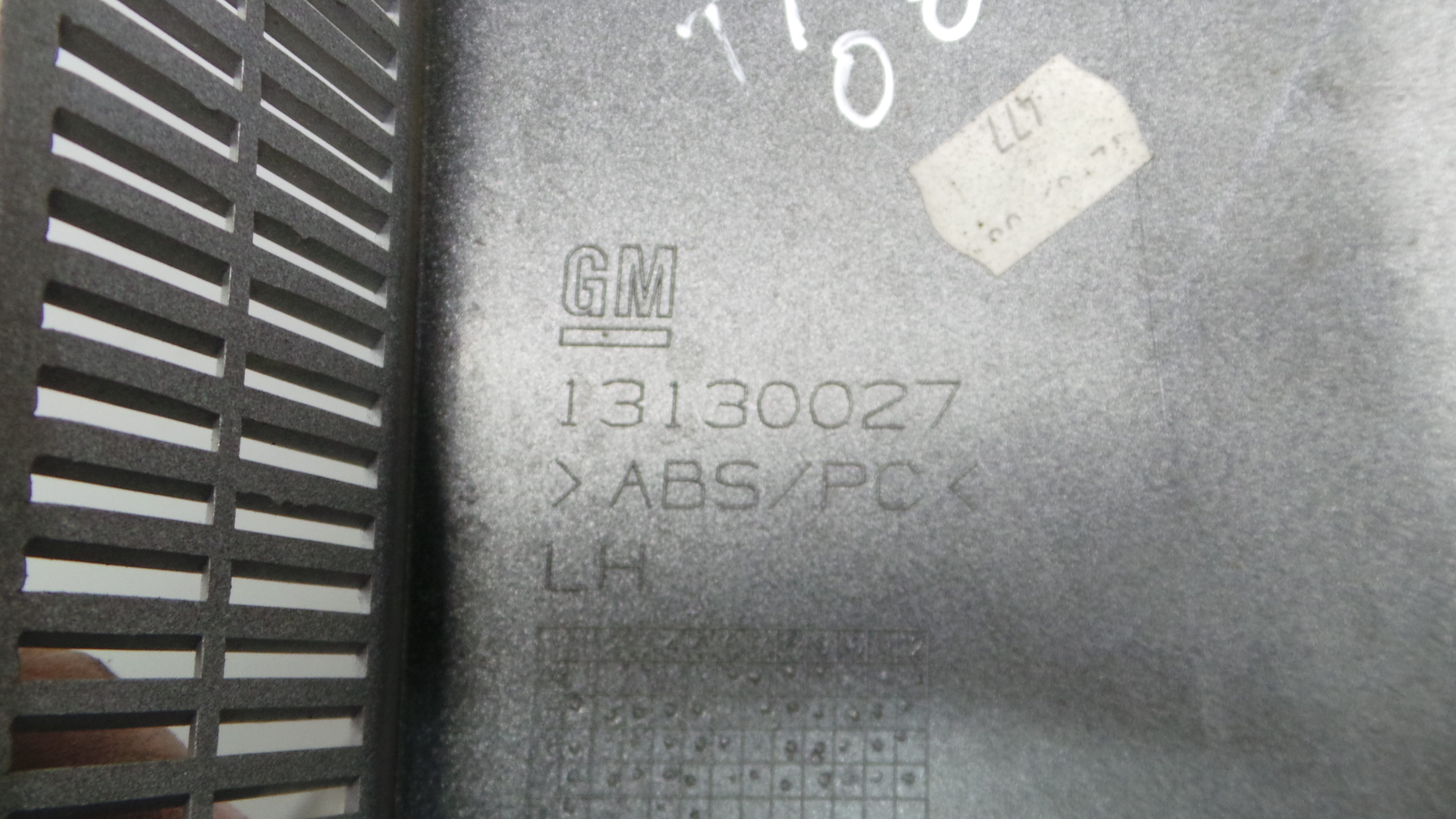 Farolim Nevoeiro Tras Esq 13196005 - OPEL MERIVA A Veículo multiuso (X03)-33405678