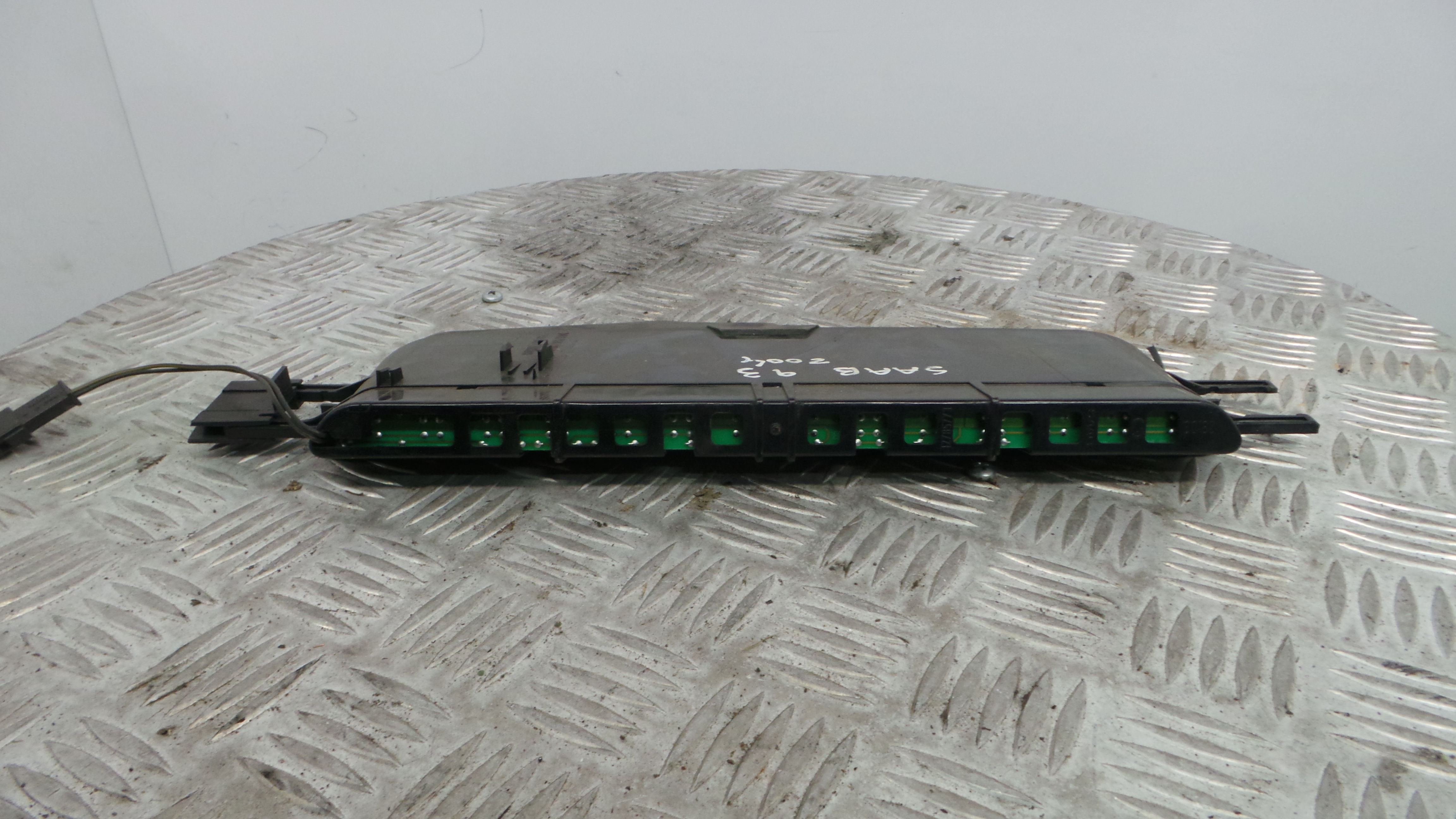 Farolim Stop Central / Luz de Stop Adicional 12785773 - SAAB 9-3 (YS3F, E79, D79, D75)-33405683
