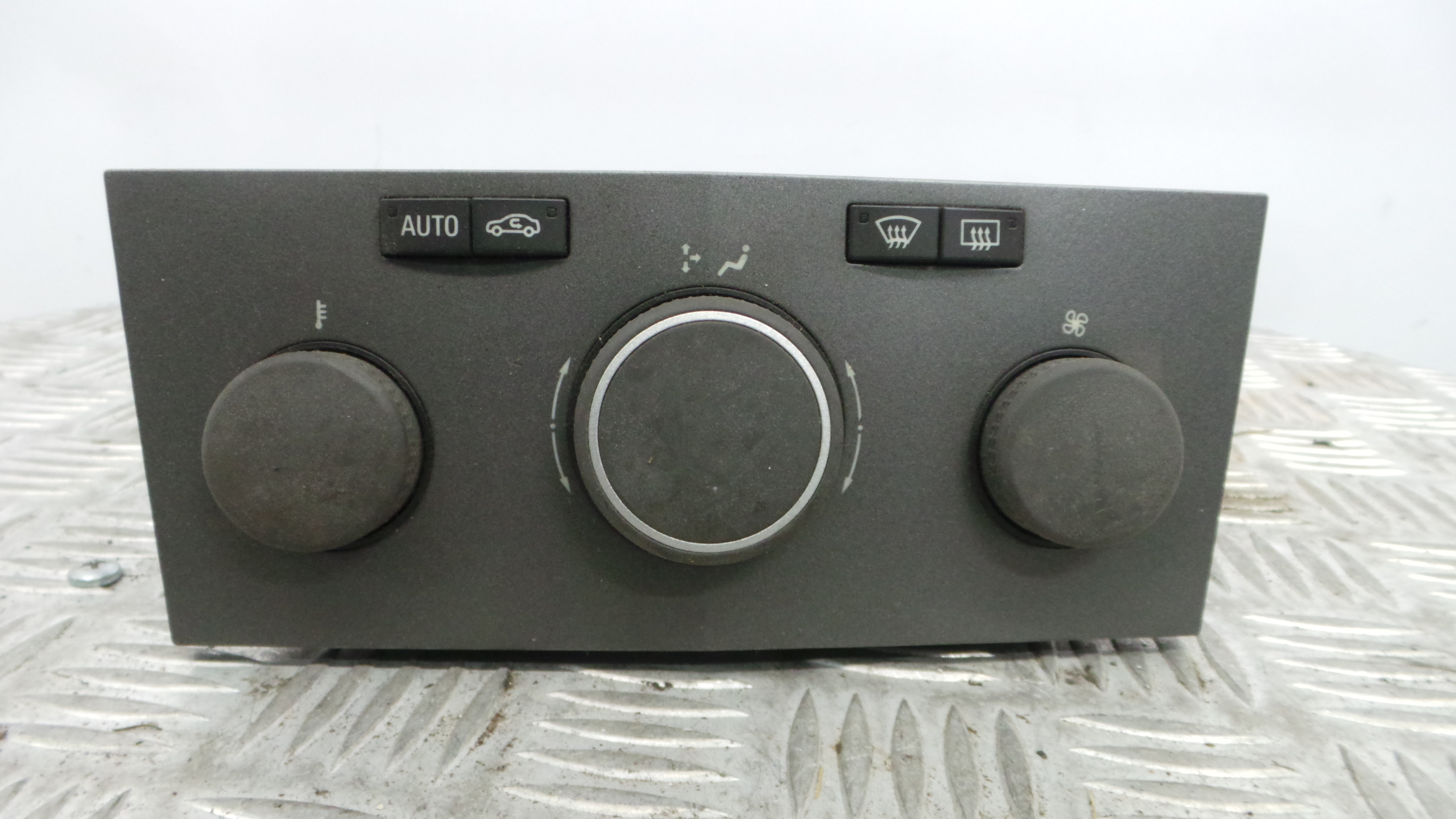 Comando da Sofagem / Climatronic 13122963 - OPEL ASTRA H (A04)-33405731