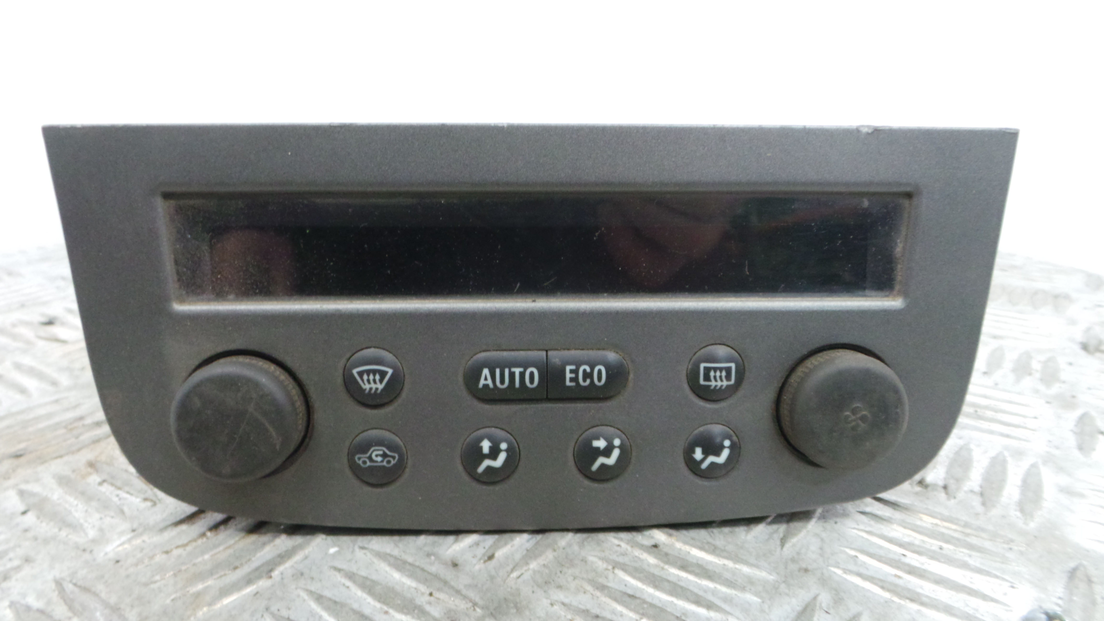 Comando da Sofagem / Climatronic 13153079 - OPEL CORSA C (X01)-33405781