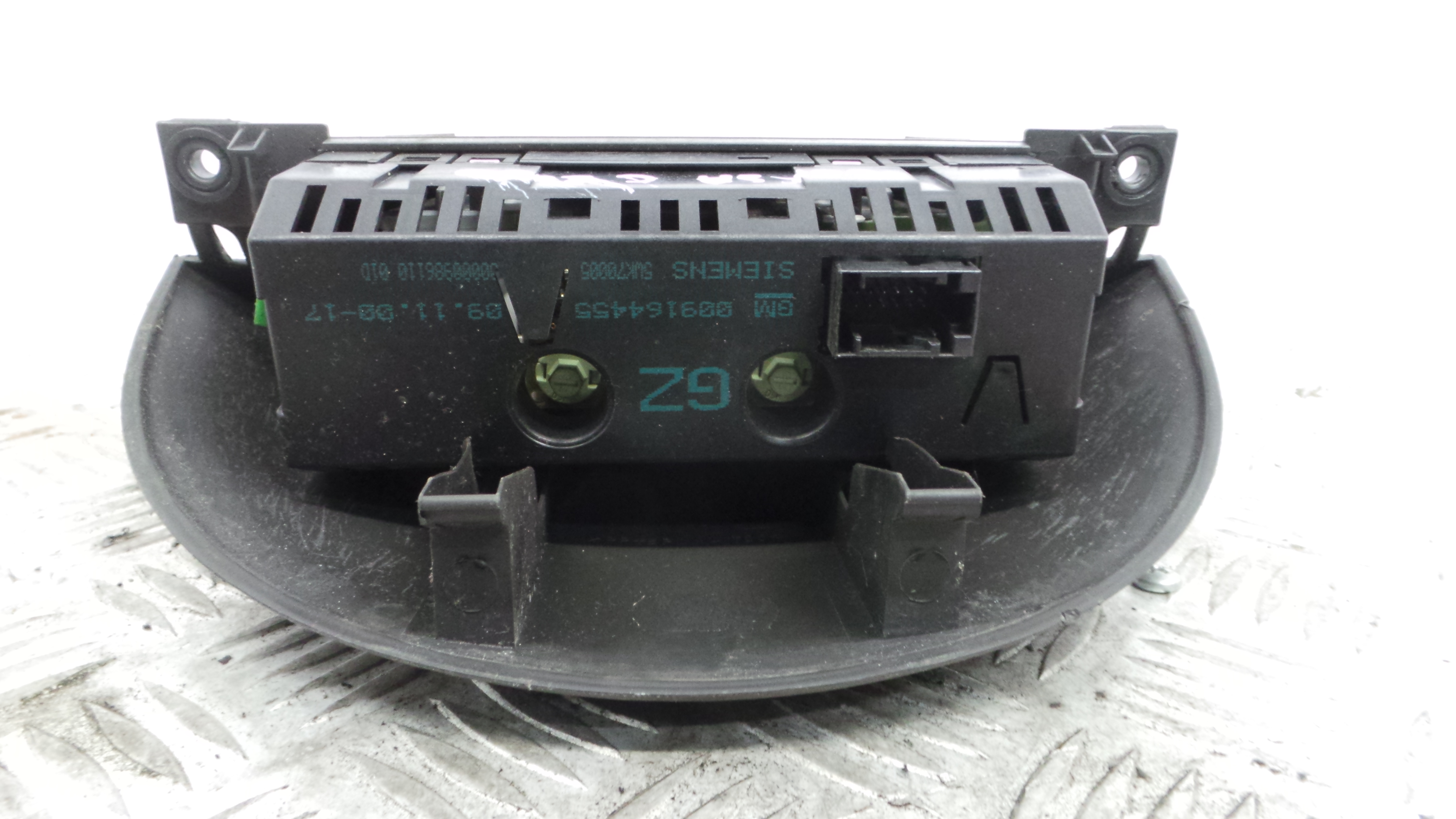 Display do Ar Condicionado / Rádio / GPS / DVD 009164455 - OPEL CORSA C (X01)-33405849