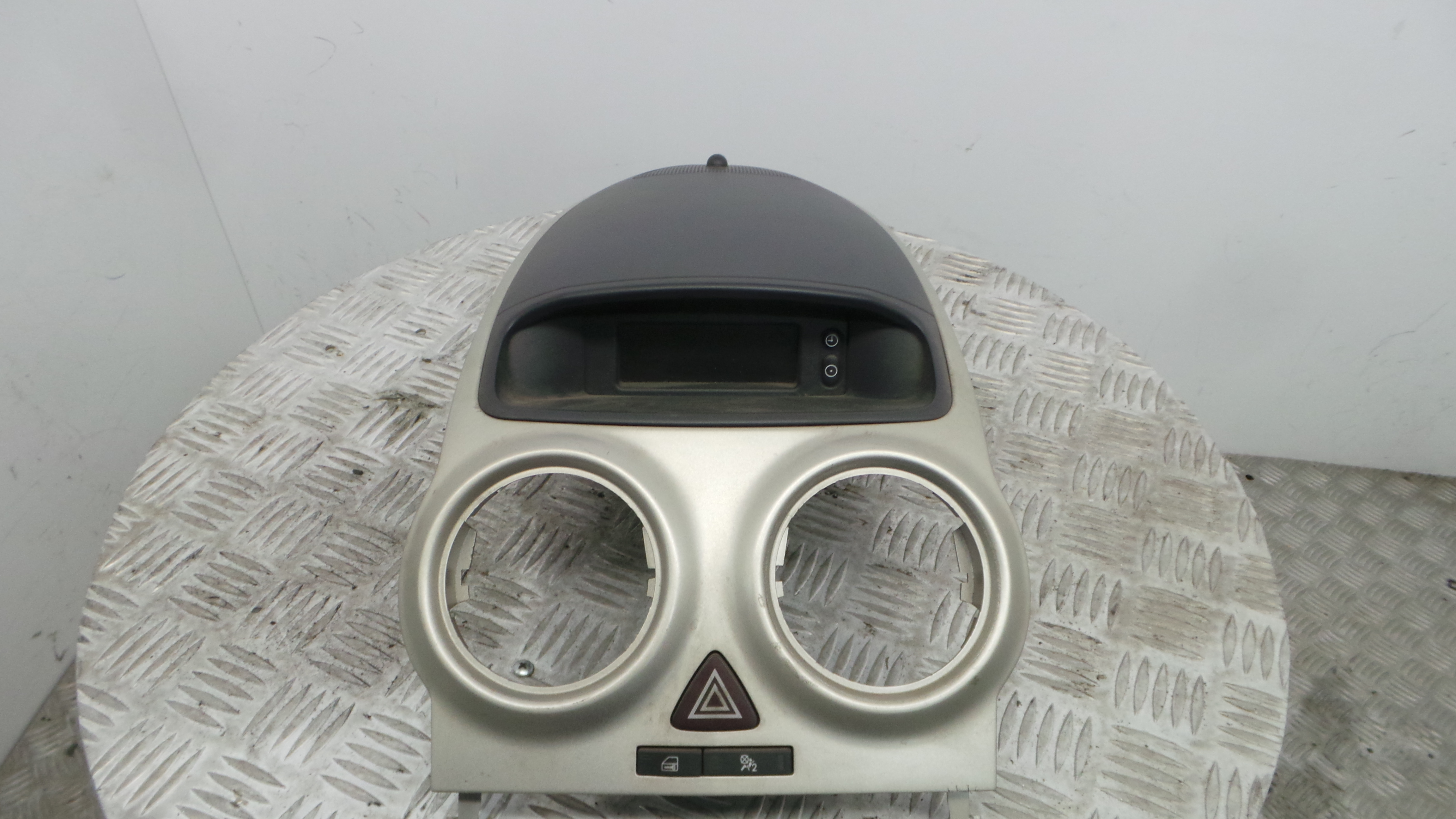 Display do Ar Condicionado / Rádio / GPS / DVD 13209460 - OPEL CORSA D (S07)-33405872 Display do Ar Condicionado / Rádio / GPS / DVD 13209460 - OPEL CORSA D (S07)-33405872