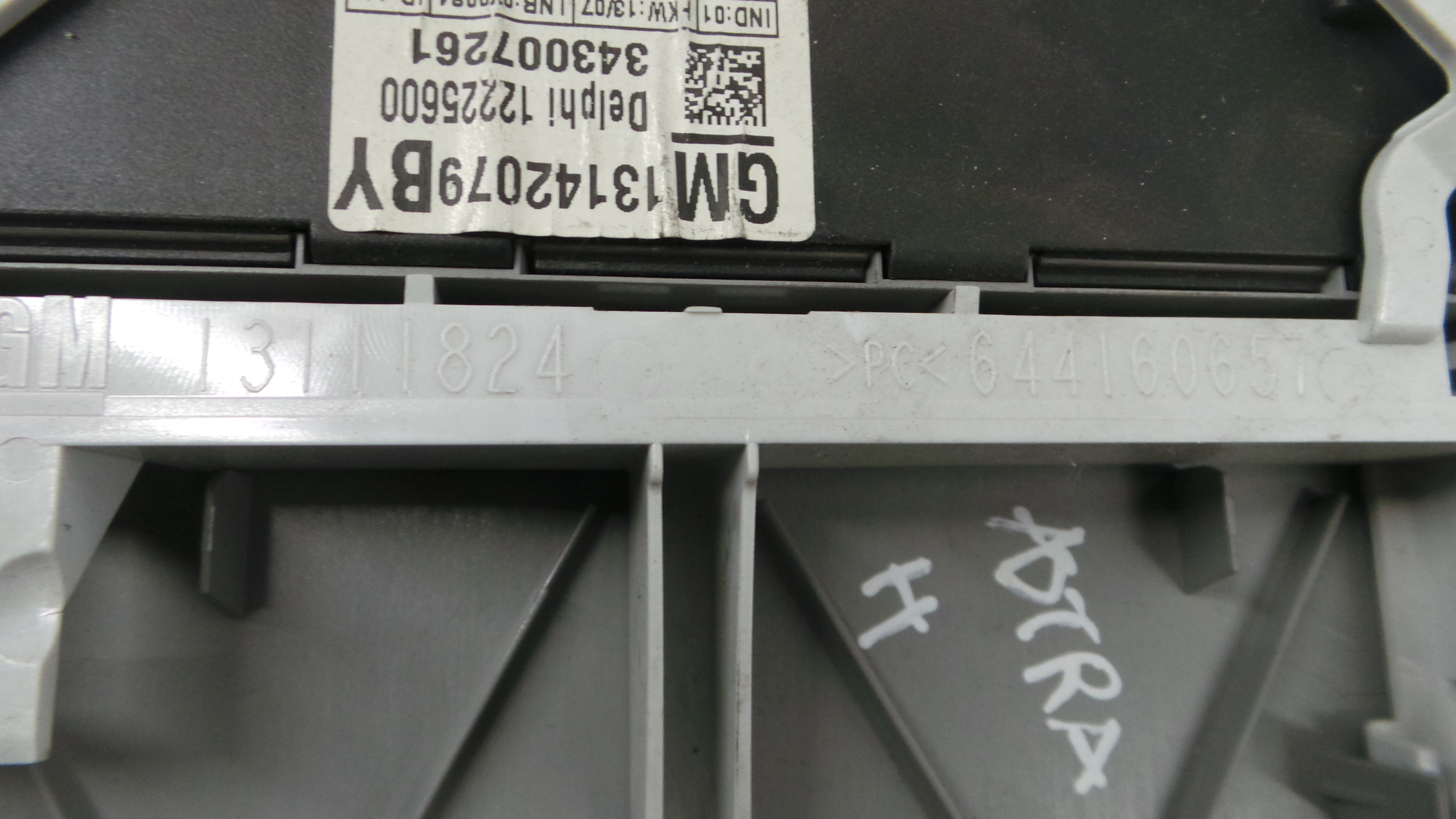 Plafonier Teto 13111824 - OPEL ASTRA H (A04)-33406221