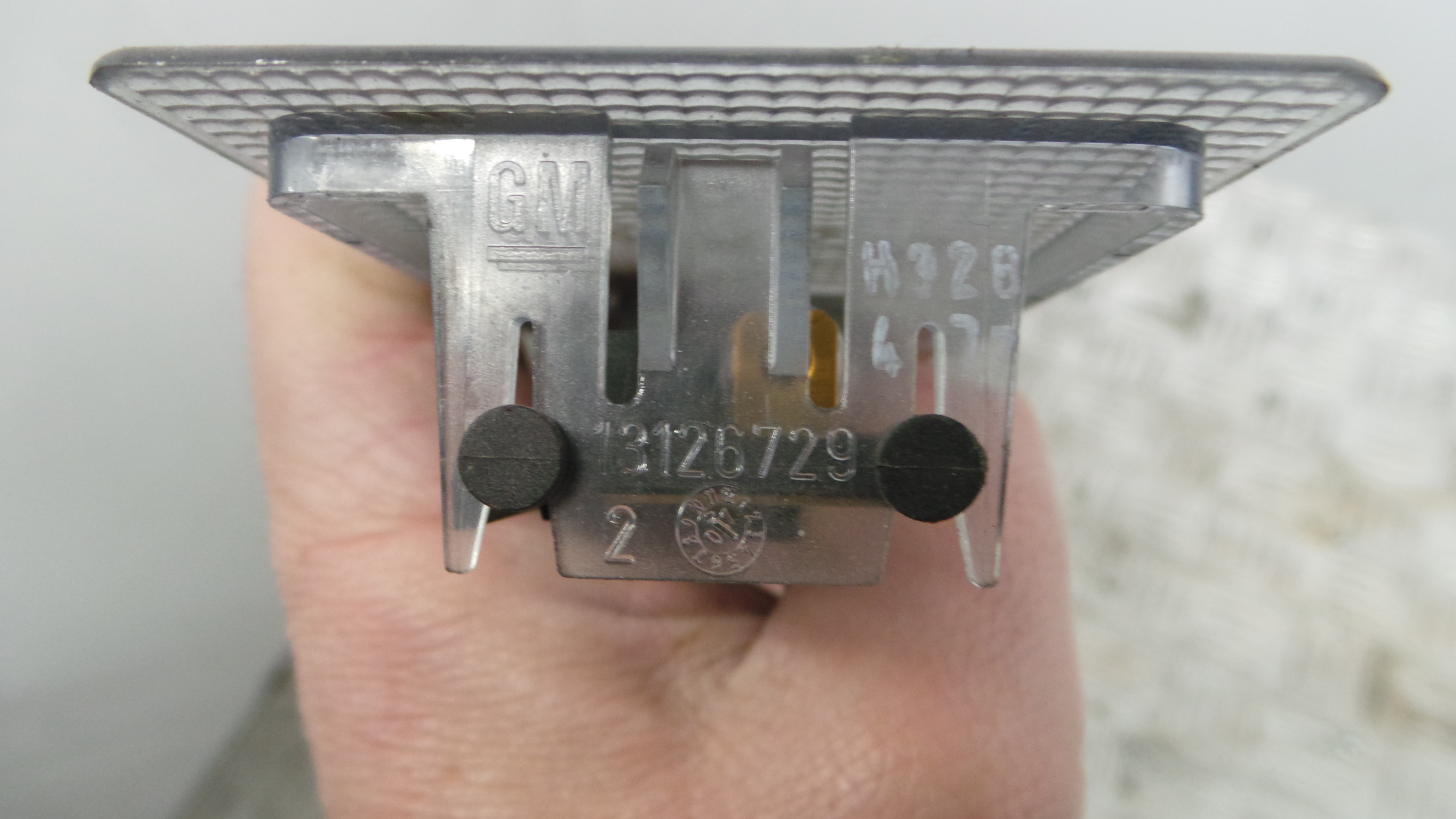 Plafonier Teto 13126729 - OPEL CORSA D (S07)-33406249