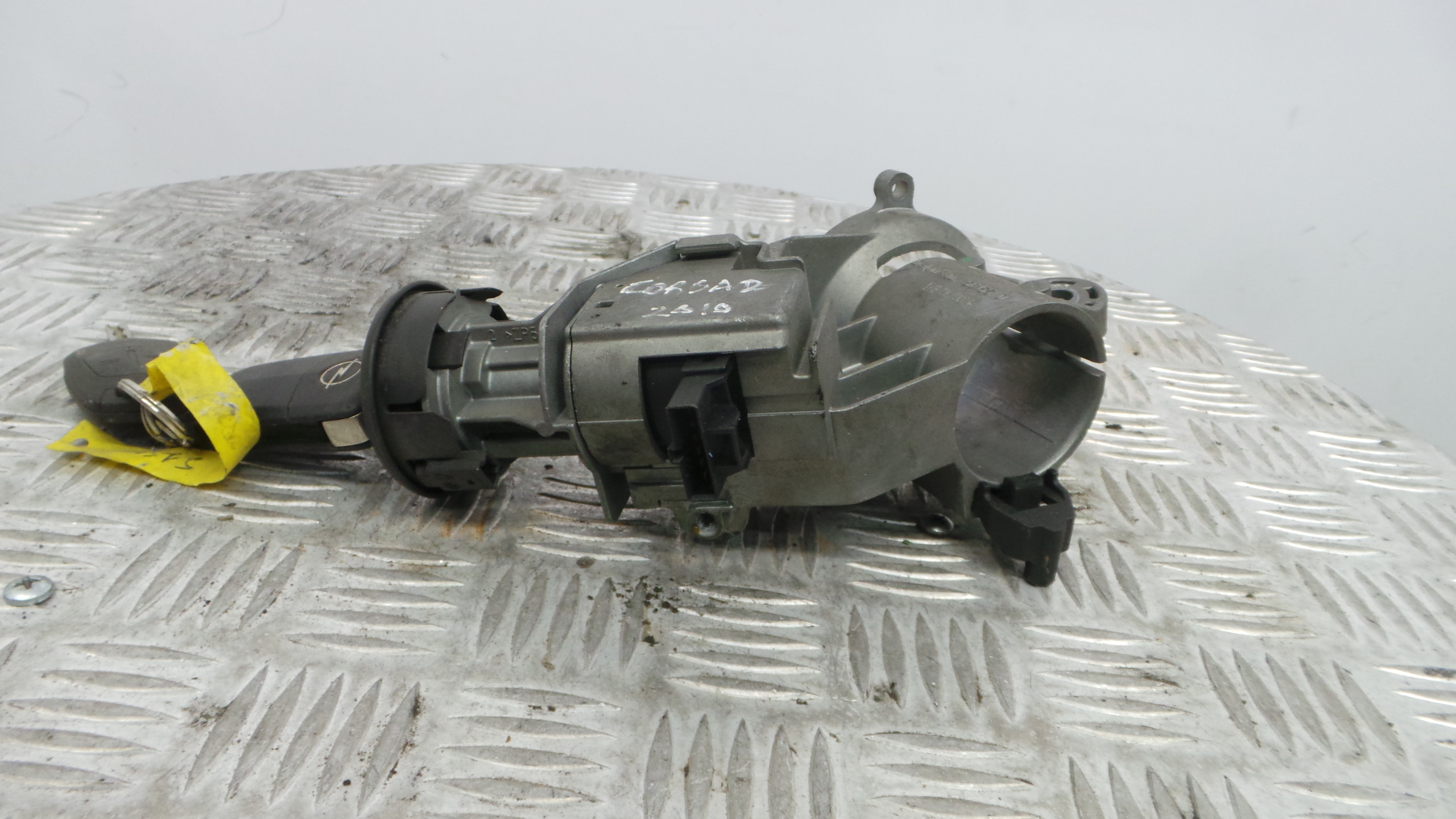 Canhão de ignição 93181729 - OPEL CORSA D (S07)-33406274