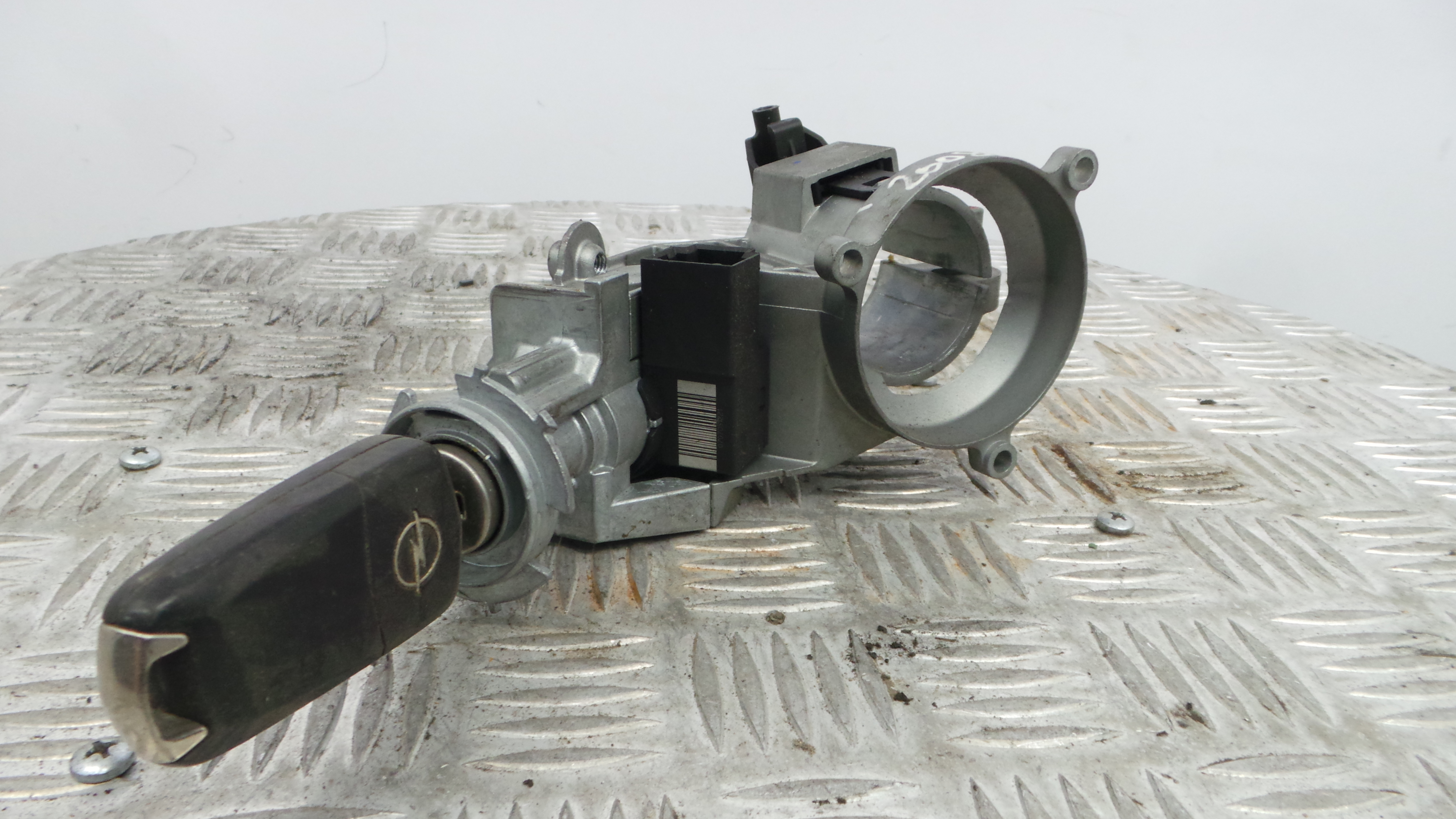 Canhão de ignição 93181729 - OPEL CORSA D (S07)-33406293 Canhão de ignição 93181729 - OPEL CORSA D (S07)-33406293