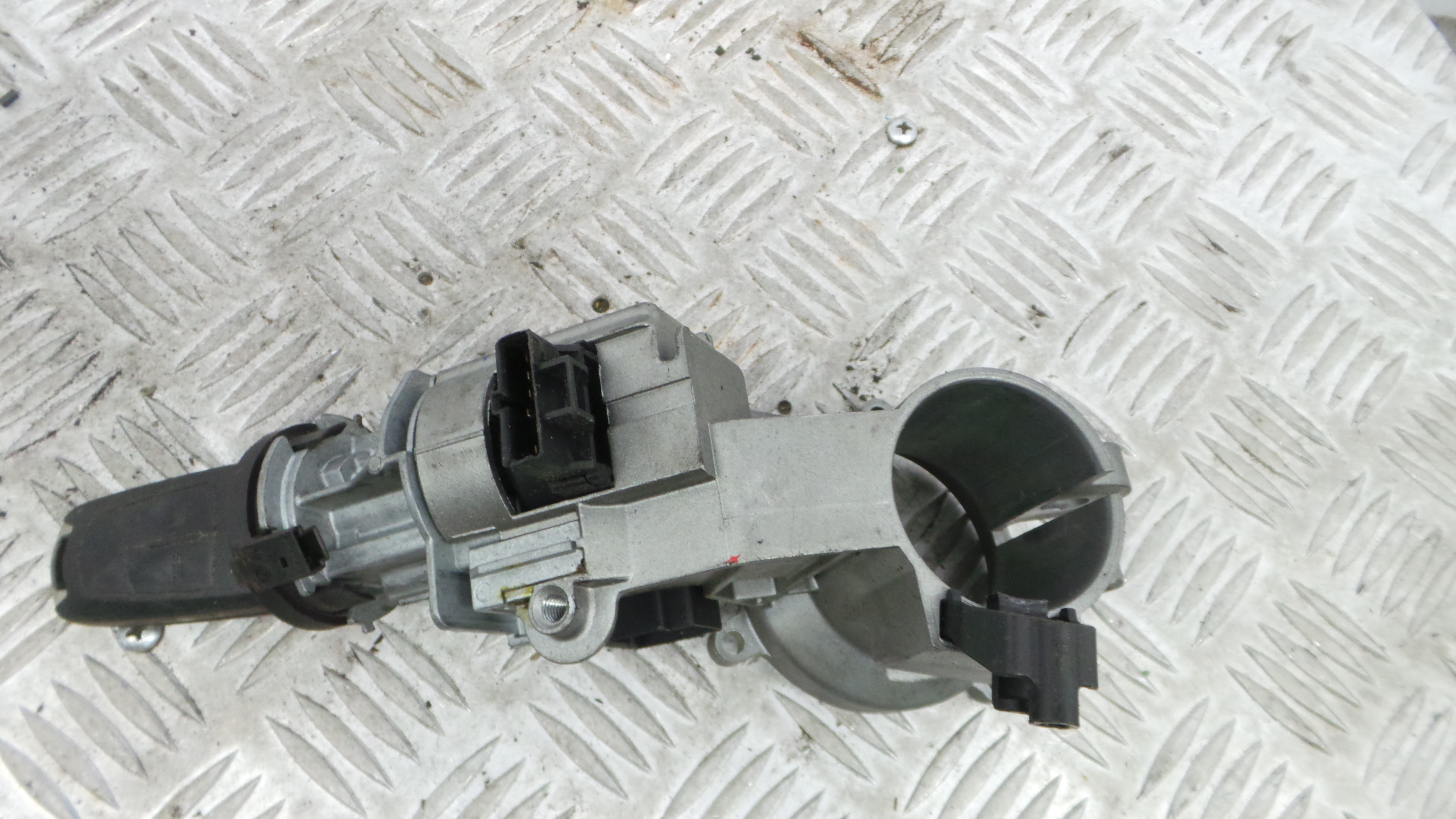 Canhão de ignição 93181729 - OPEL CORSA D (S07)-33406456