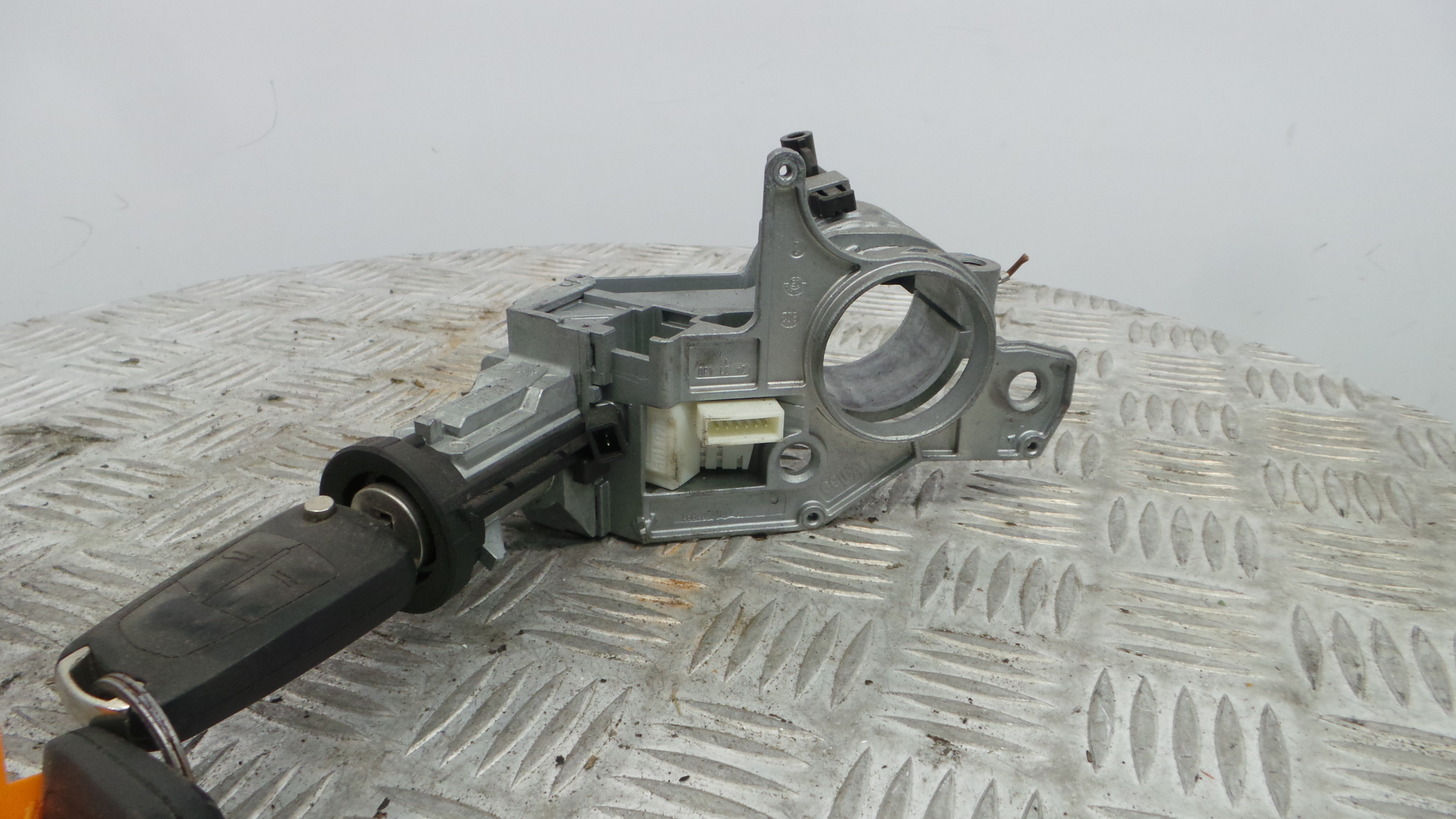 Canhão de ignição 93181315 - OPEL ASTRA H (A04)-33406463 Canhão de ignição 93181315 - OPEL ASTRA H (A04)-33406463