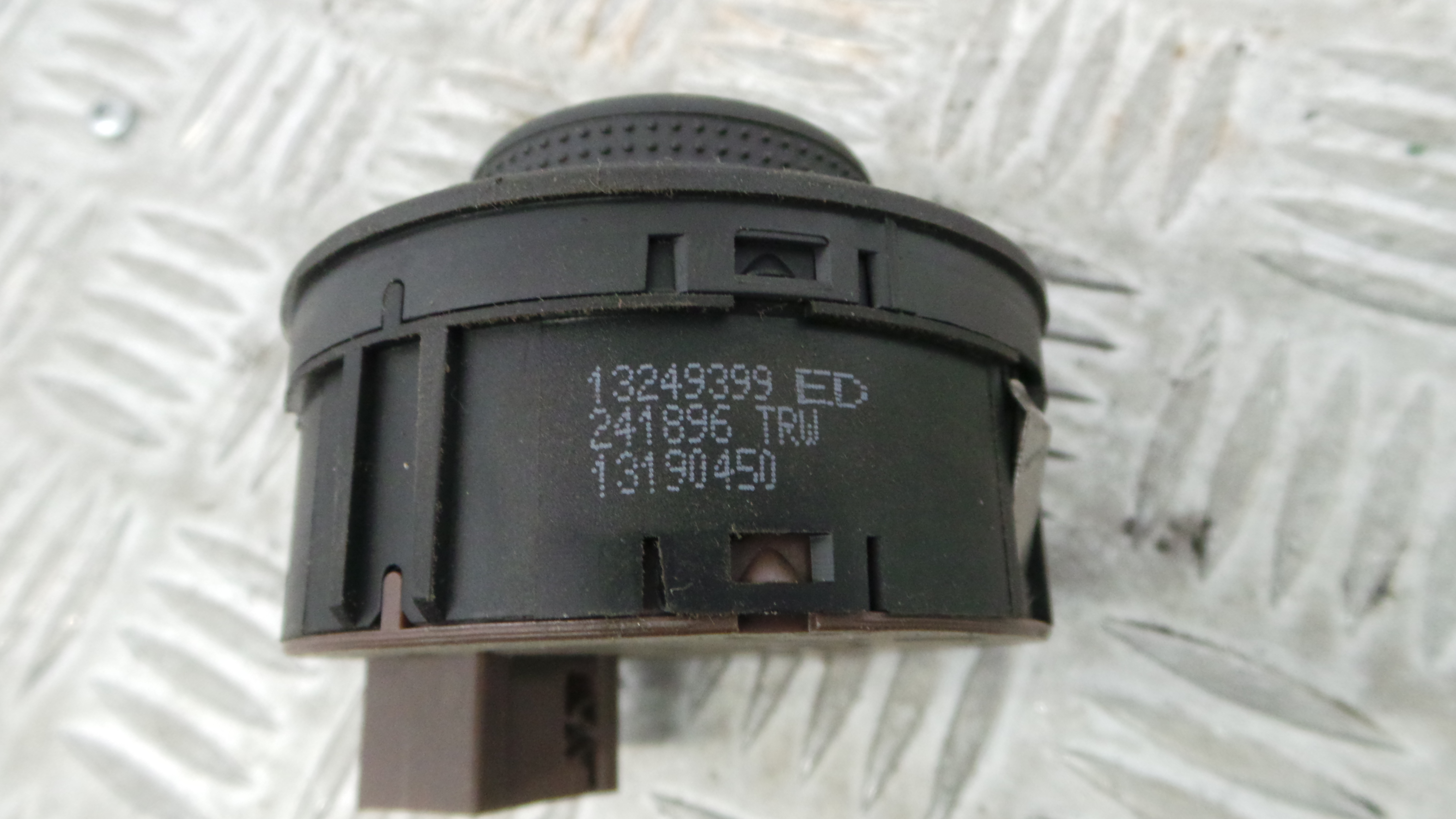 Comando das luzes 13249399 - OPEL CORSA D (S07)-33406503