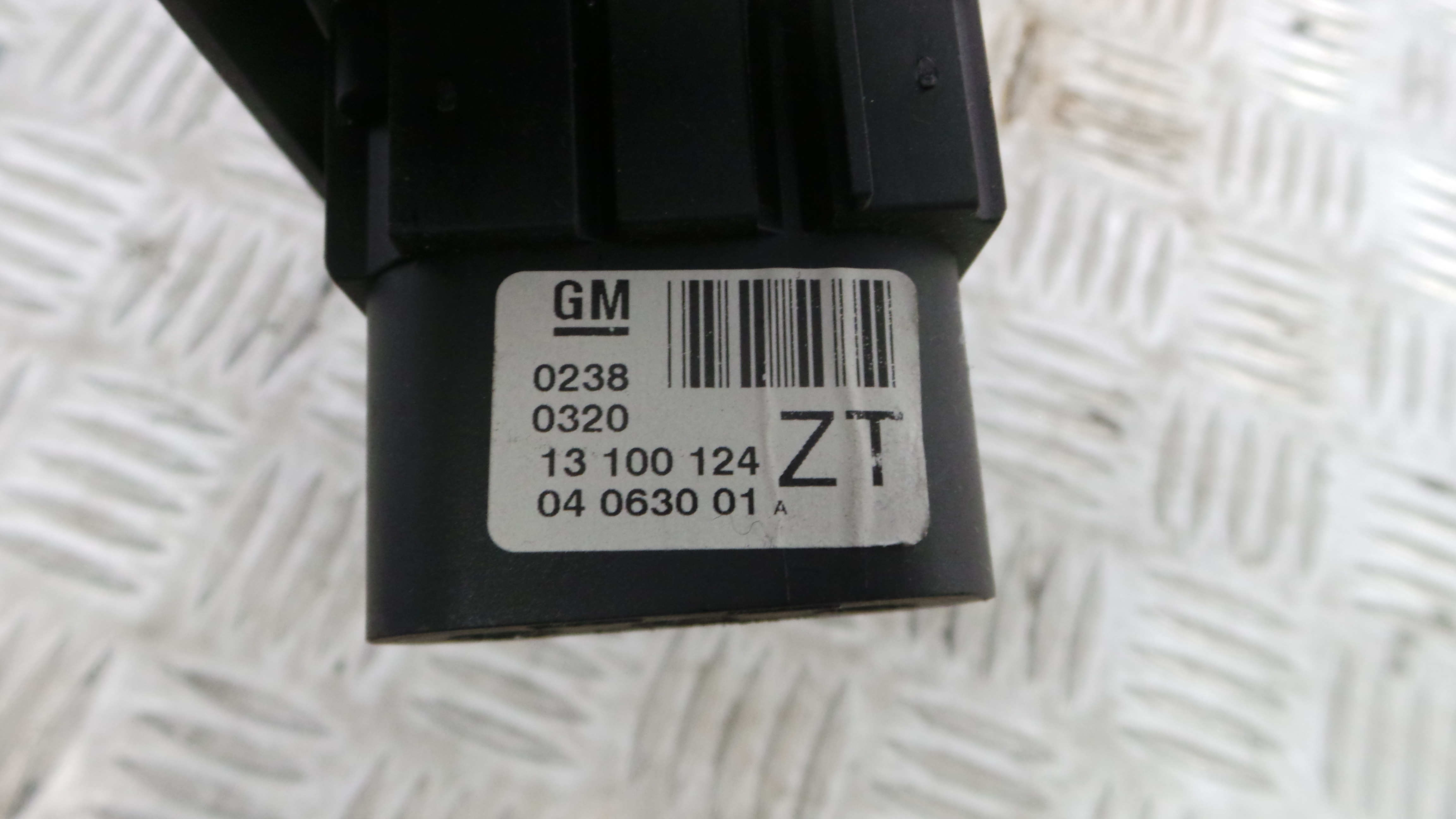 Comando das luzes  13100124 - OPEL ASTRA H (A04)-33406523