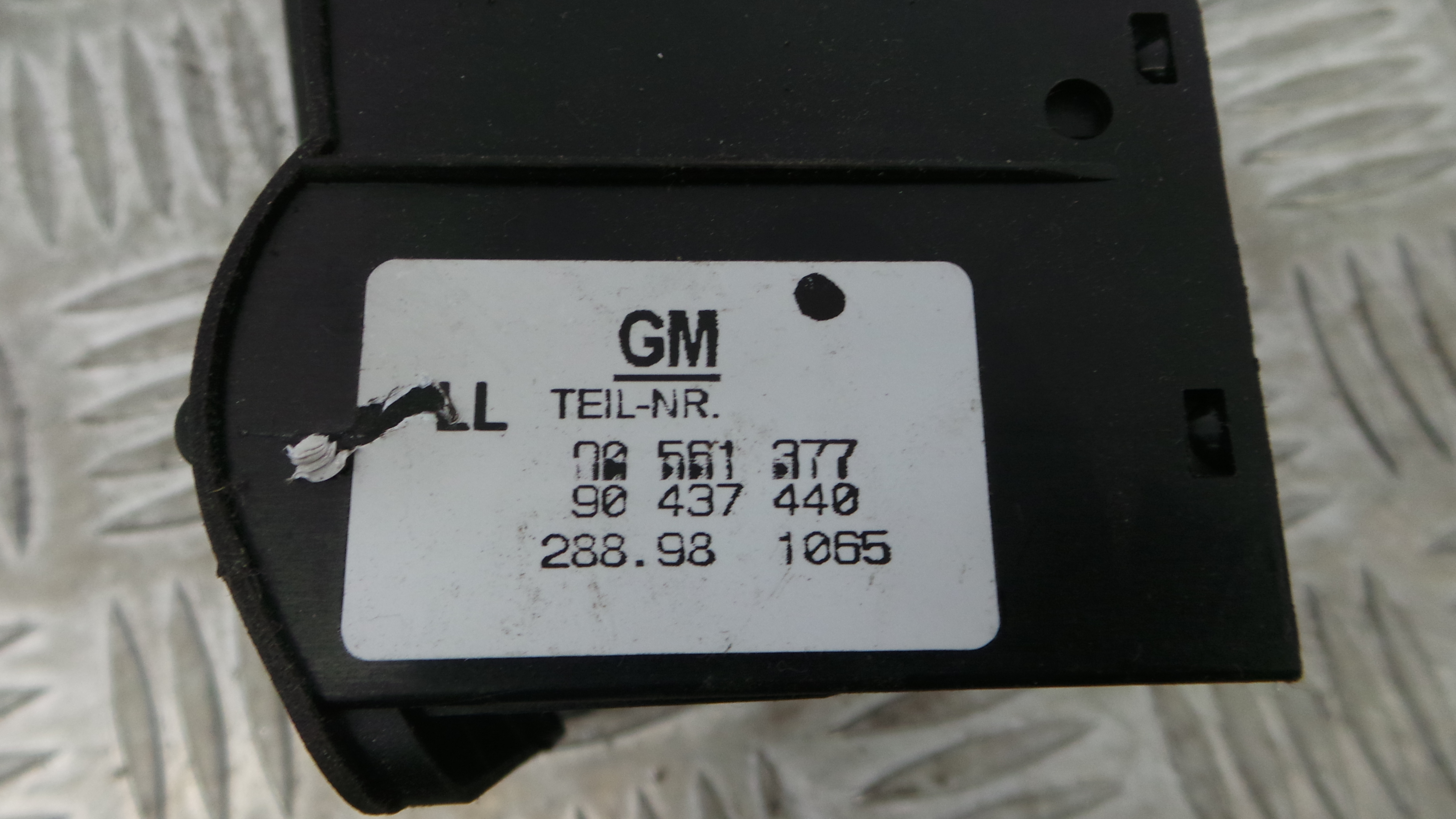 Comando das luzes 90561377 - OPEL ASTRA G Hatchback (T98)-33406572