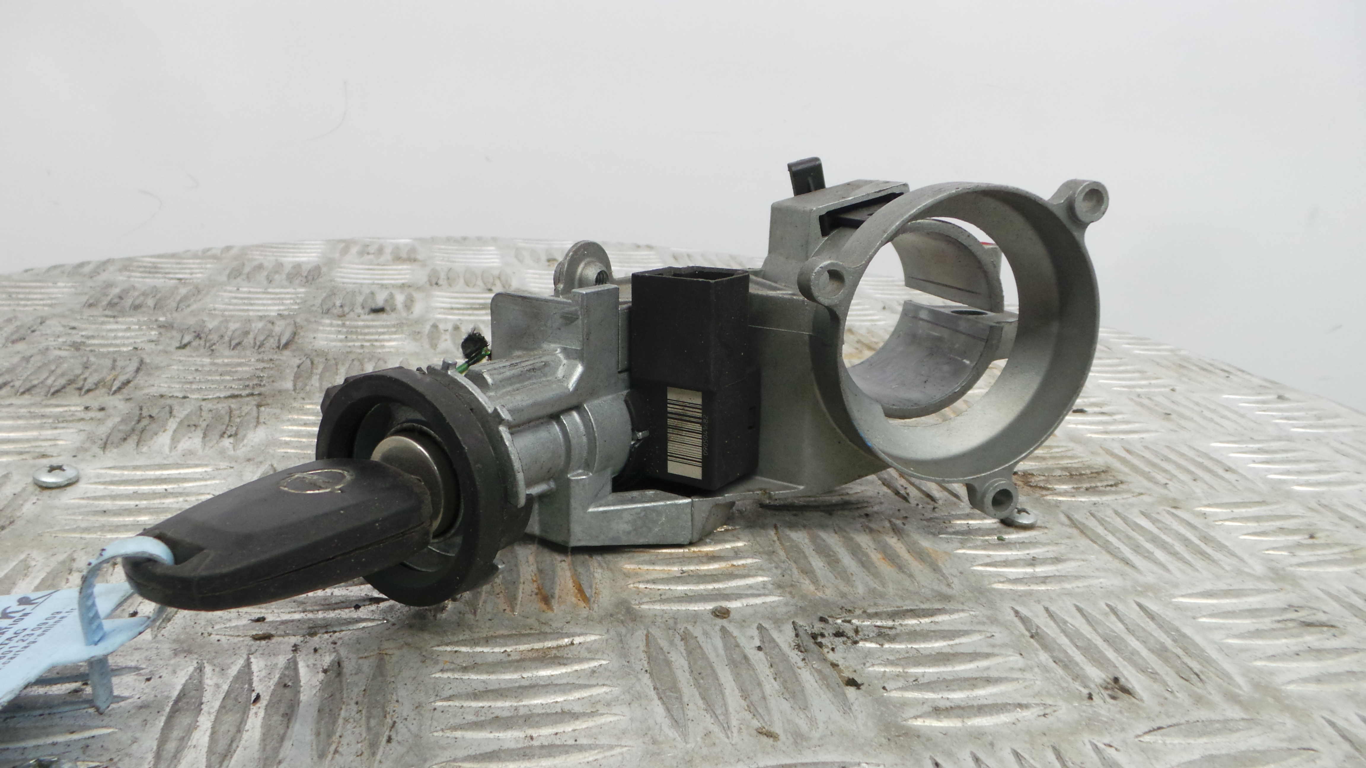 Canhão de ignição 93181729 - OPEL CORSA D (S07)-33406587 Canhão de ignição 93181729 - OPEL CORSA D (S07)-33406587