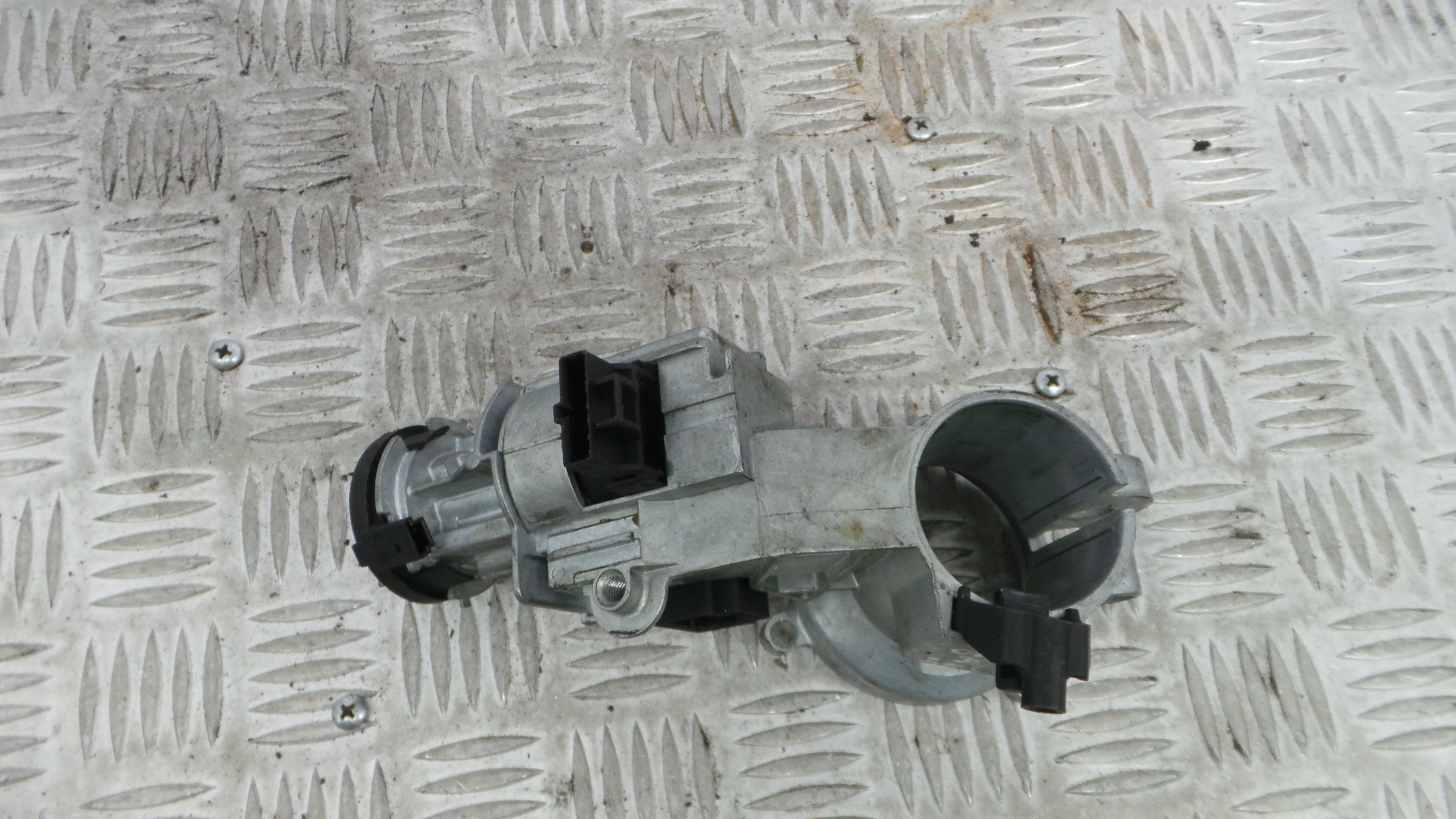 Canhão de ignição 93181729 - OPEL CORSA D (S07)-33406593