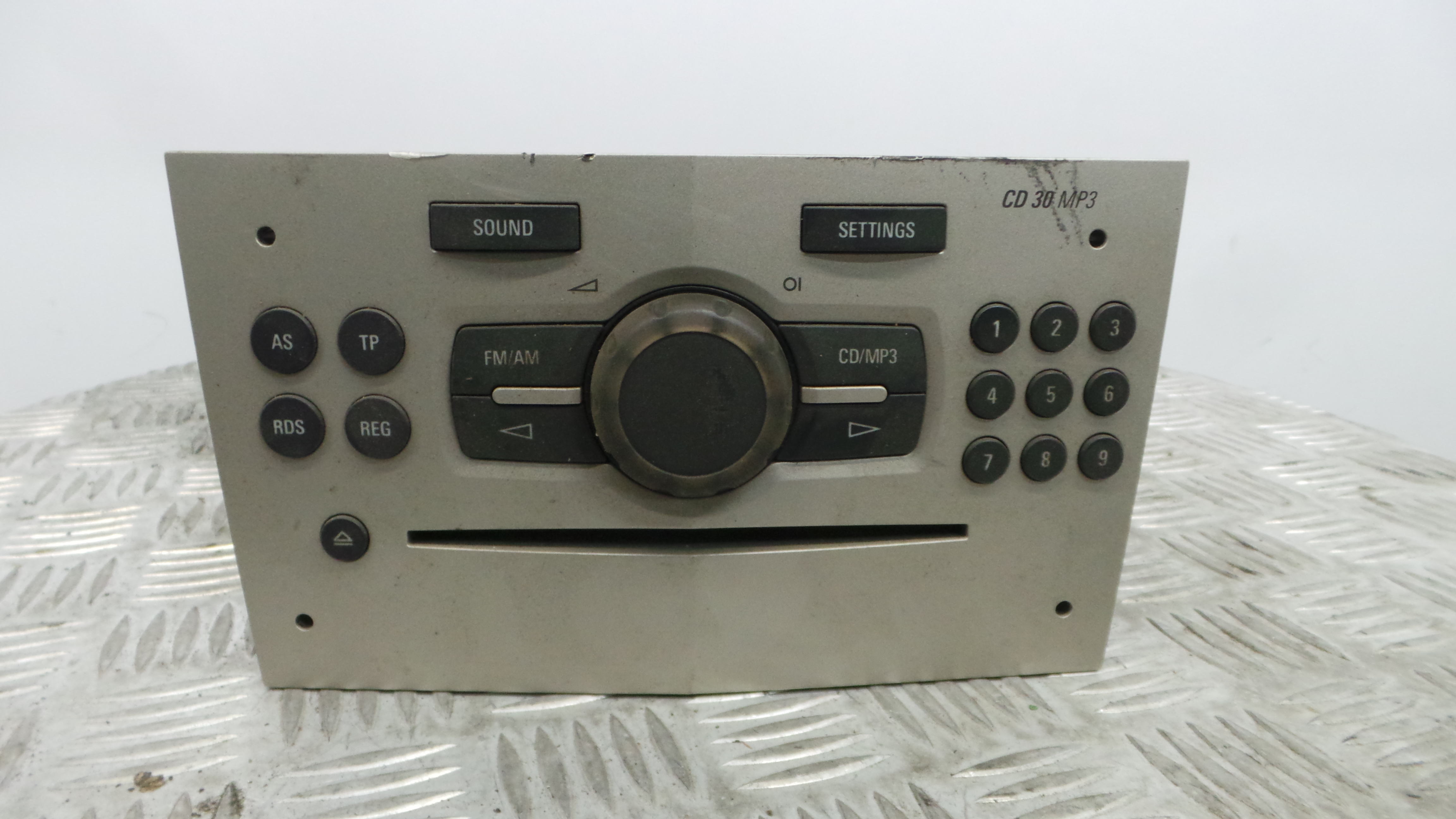 Auto-rádios 497316088 - OPEL CORSA D (S07)-33406640