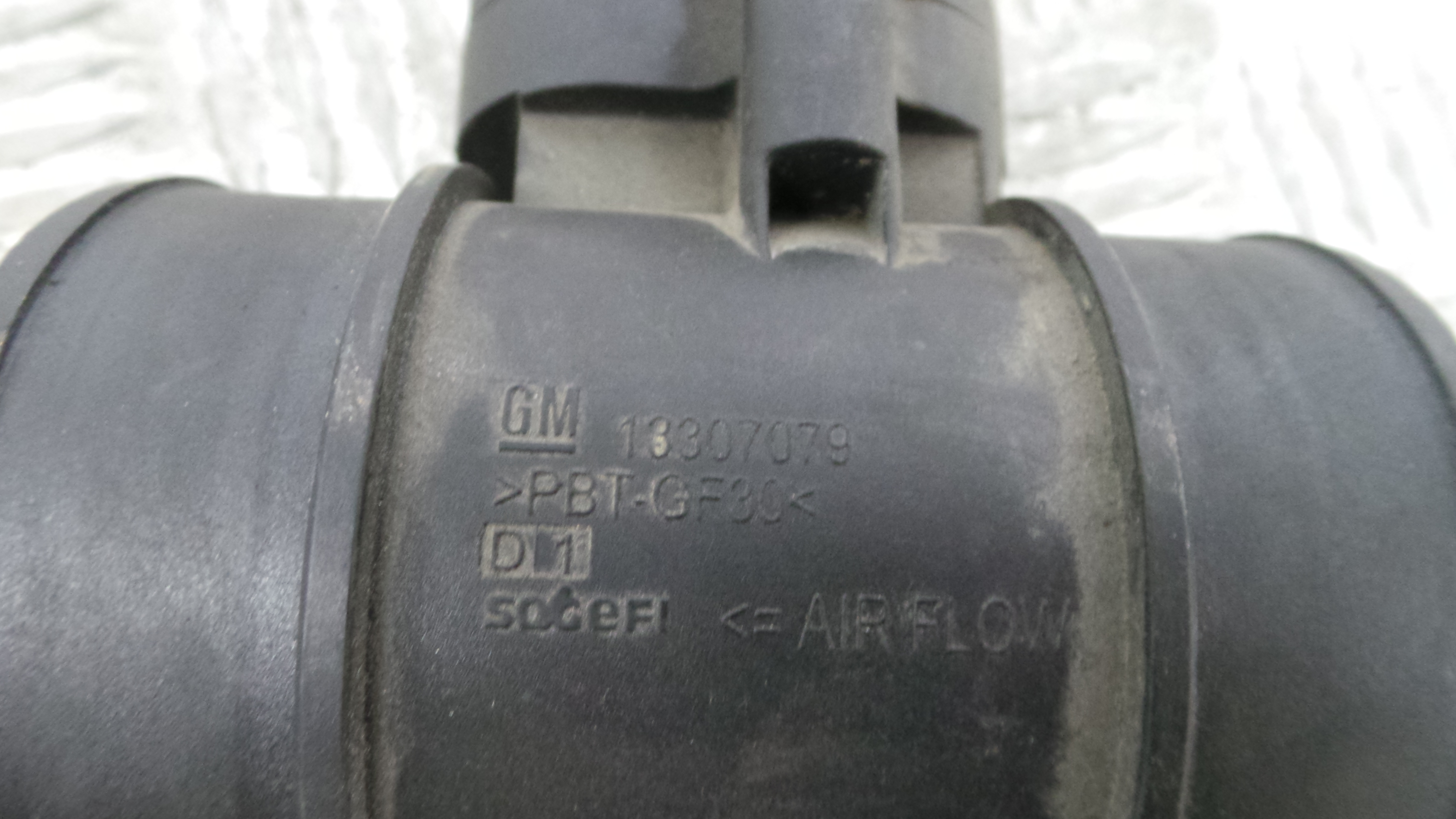 Medidor de Massa de Ar 13307079 - OPEL CORSA D (S07)-33406956