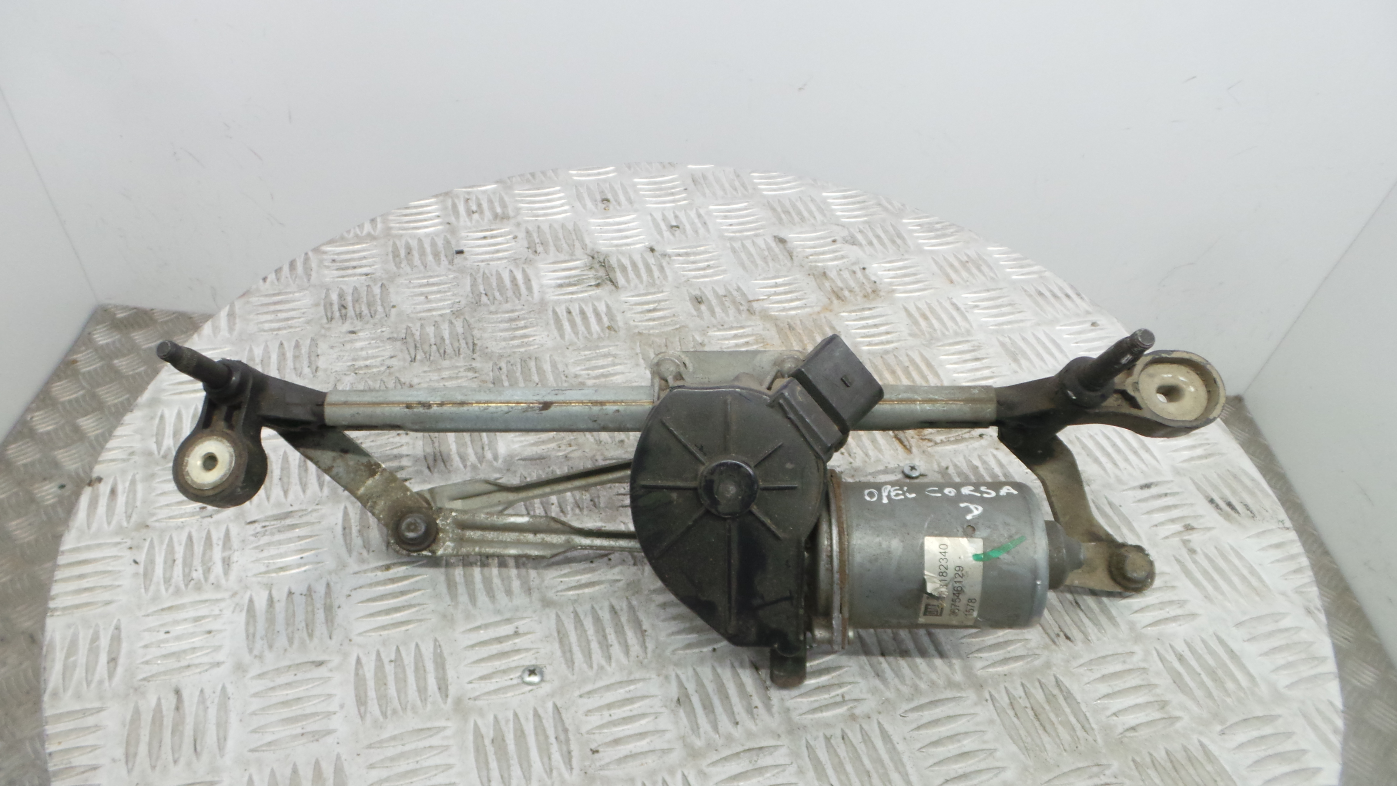 Motor Limpa Vidros Frente  405067 - OPEL CORSA D (S07)-33407172