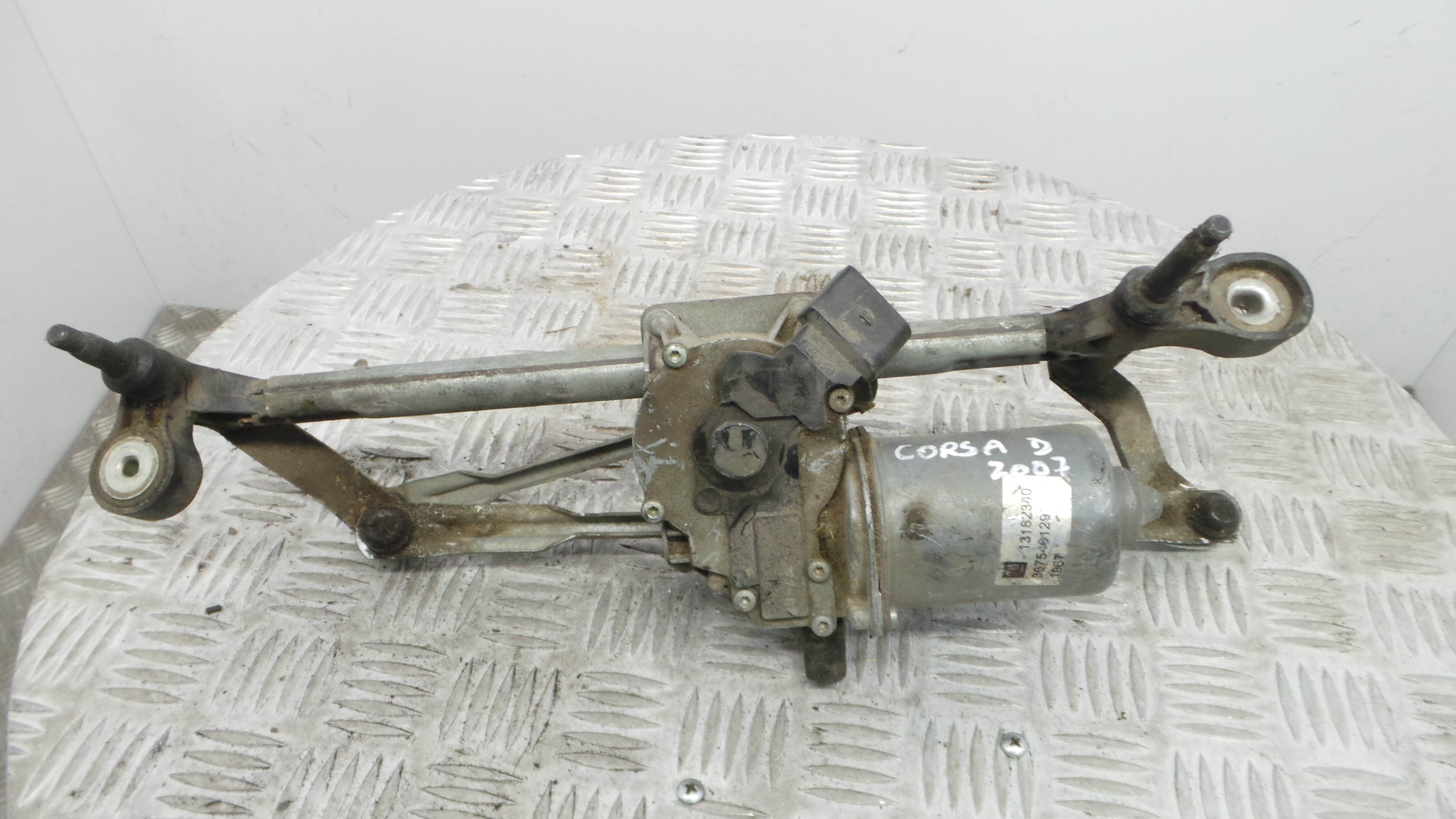 Motor Limpa Vidros Frente  405067 - OPEL CORSA D (S07)-33407179