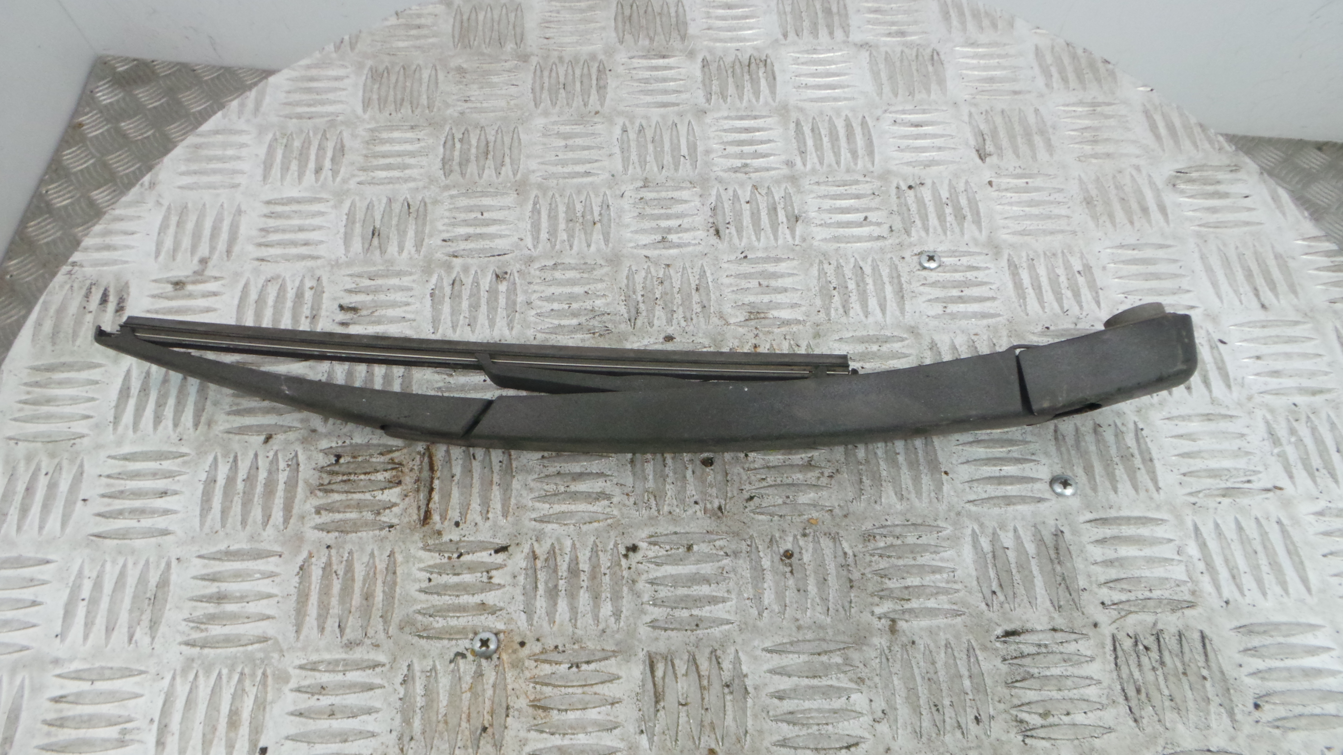 Braço Do Limpa-vidros 80015317 - OPEL CORSA D (S07)-33407298